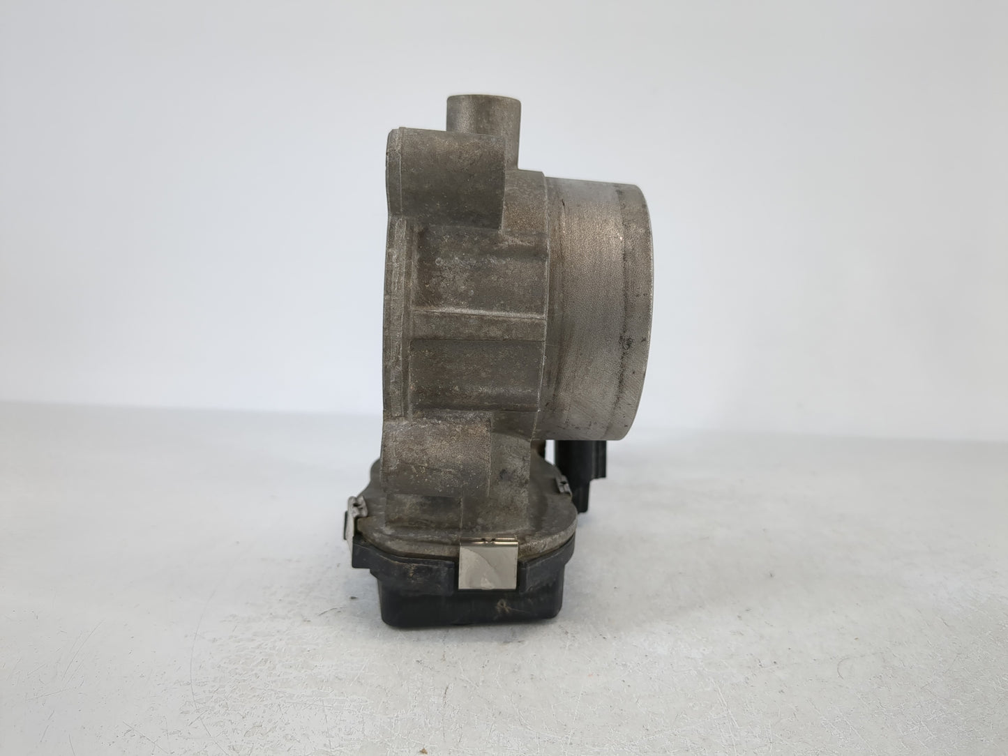 2011-2017 Chrysler 200 Throttle Body P/N:04891970AH Fits Fits 2011 2012 2013 2014 2015 2016 2017 2018 2019 2020 2021 2022 OE