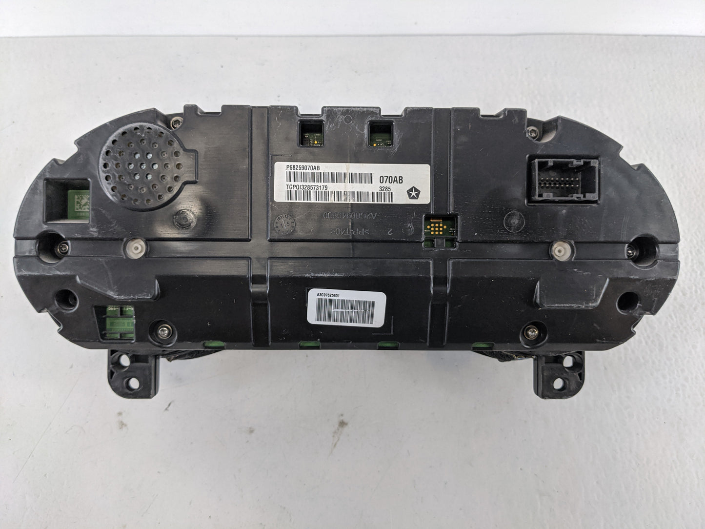 2016 Chrysler 200 Instrument Cluster Speedometer Gauges P/N:P68259070AB Fits OEM Used Auto Parts - Oemusedautoparts1.com