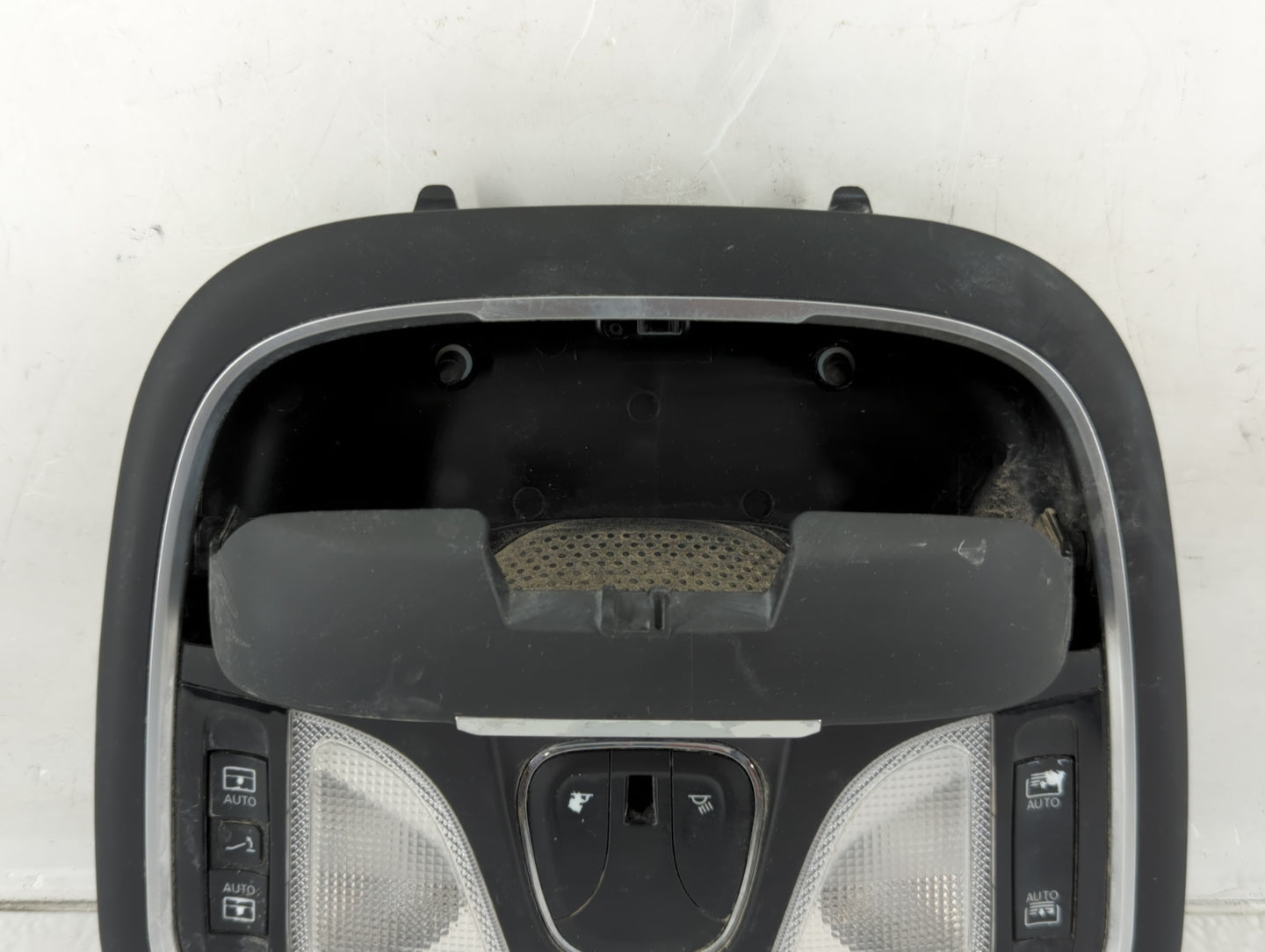 2015-2017 Chrysler 200 Overhead Roof Console 1123839 - Oemusedautoparts1.com