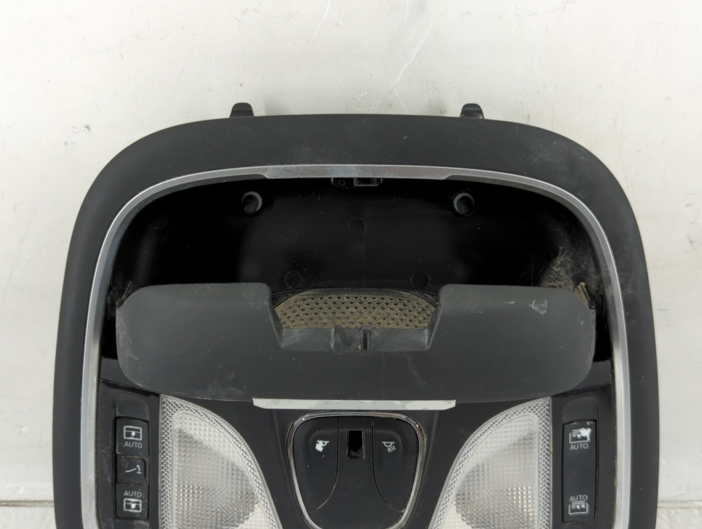 2015-2017 Chrysler 200 Overhead Roof Console 1123839 - Oemusedautoparts1.com