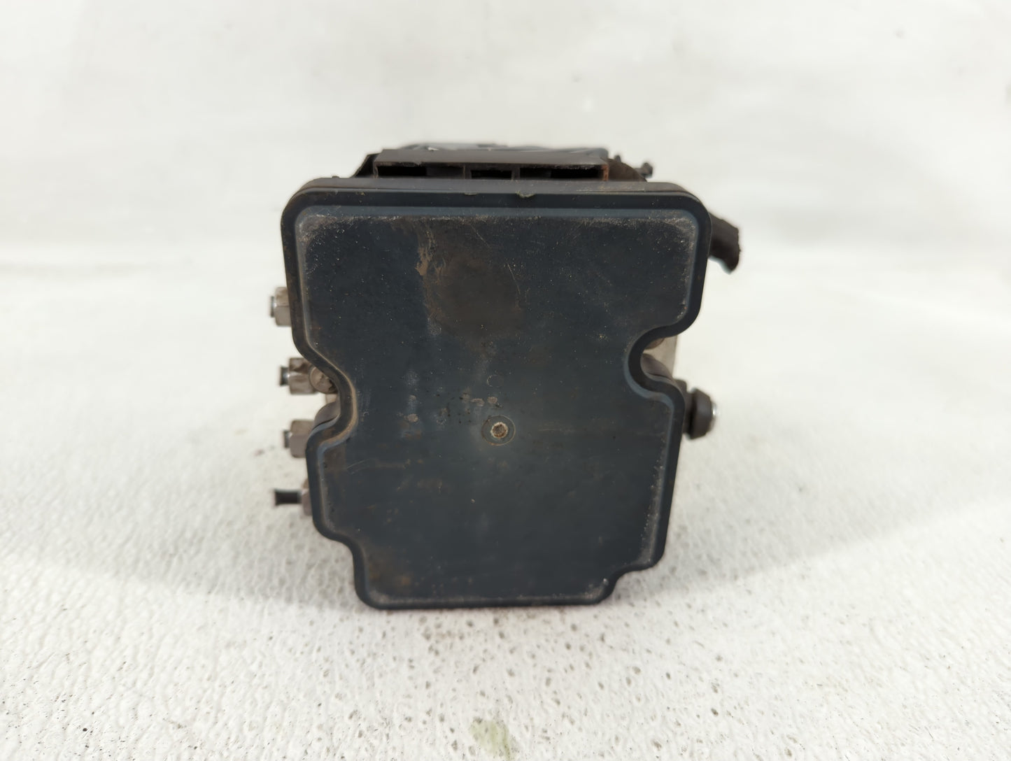 2016 Chrysler 200 ABS Pump Control Module Replacement P/N:P68267002AC Fits OEM Used Auto Parts - Oemusedautoparts1.com