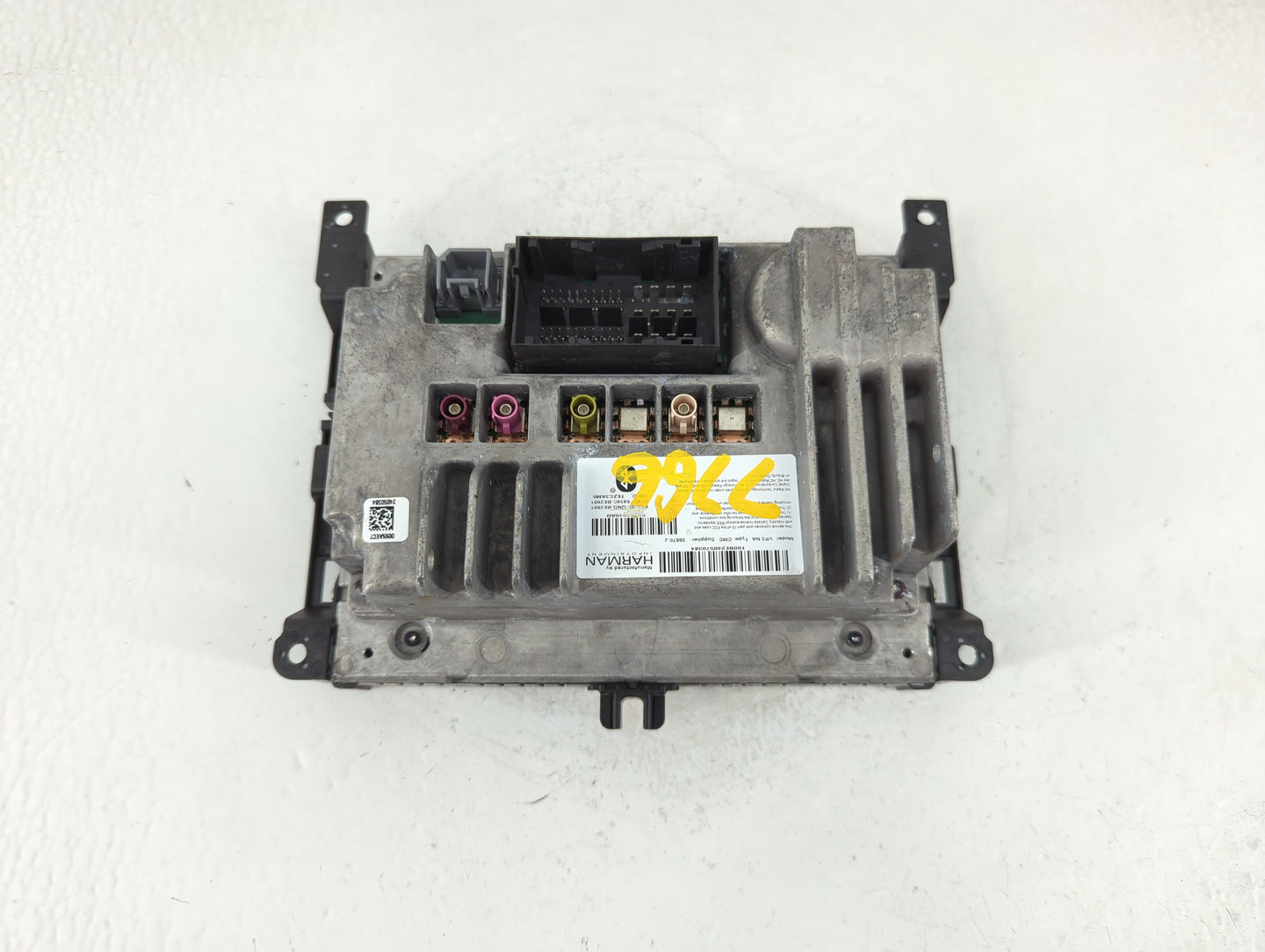 2016 Chrysler 200 Radio AM FM Cd Player Receiver Replacement Fits OEM Used Auto Parts - Oemusedautoparts1.com