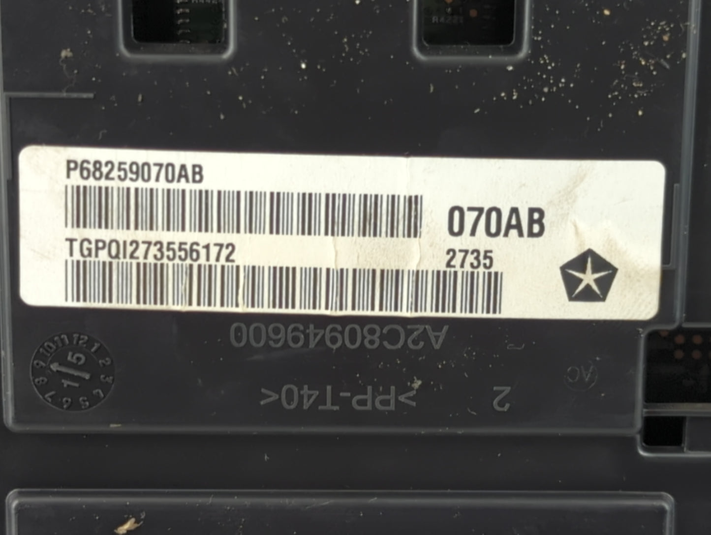 2016 Chrysler 200 Instrument Cluster Speedometer Gauges P/N:P68259070AB Fits OEM Used Auto Parts - Oemusedautoparts1.com