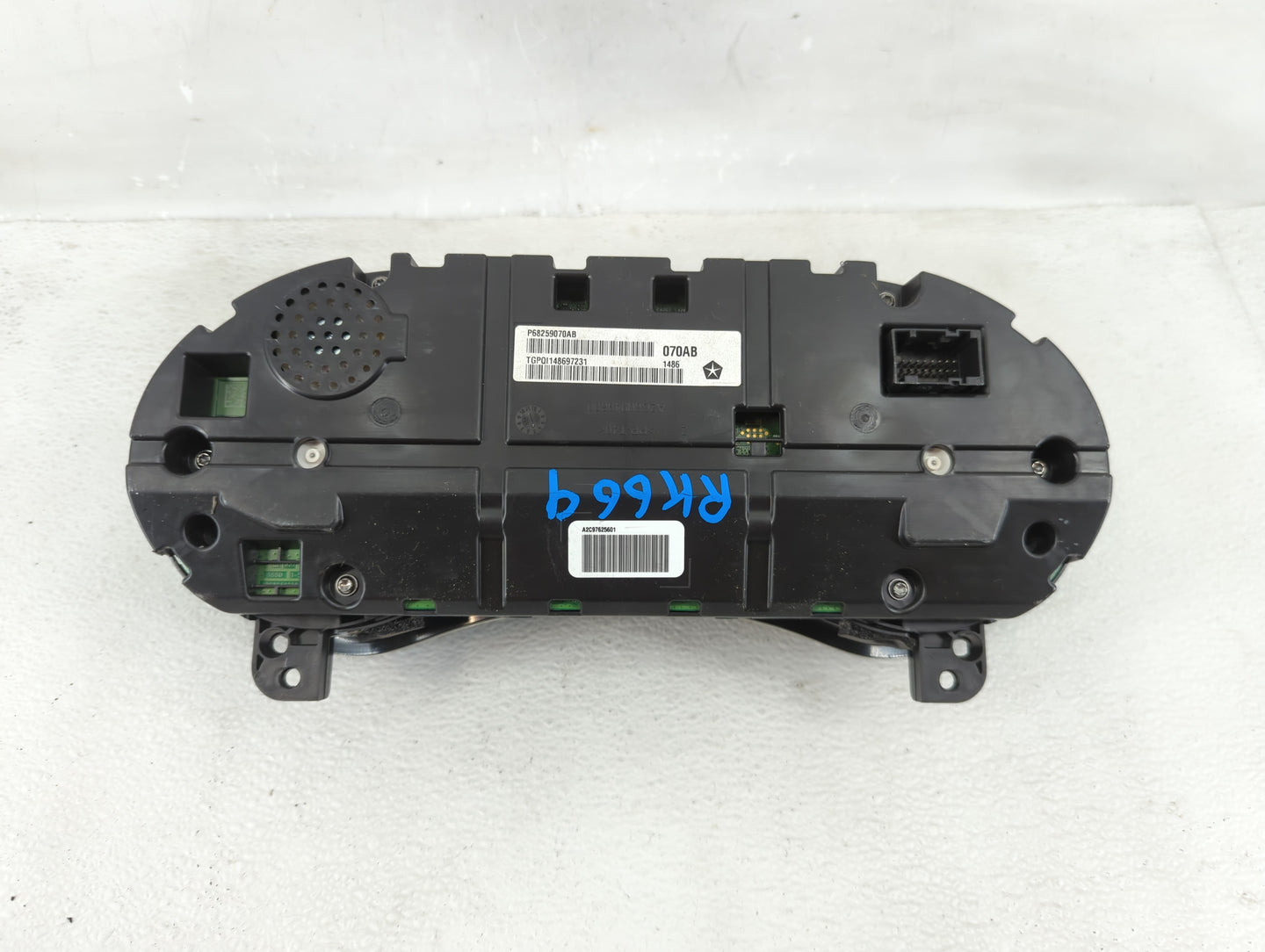 2016 Chrysler 200 Instrument Cluster Speedometer Gauges P/N:P68259070AB Fits OEM Used Auto Parts - Oemusedautoparts1.com