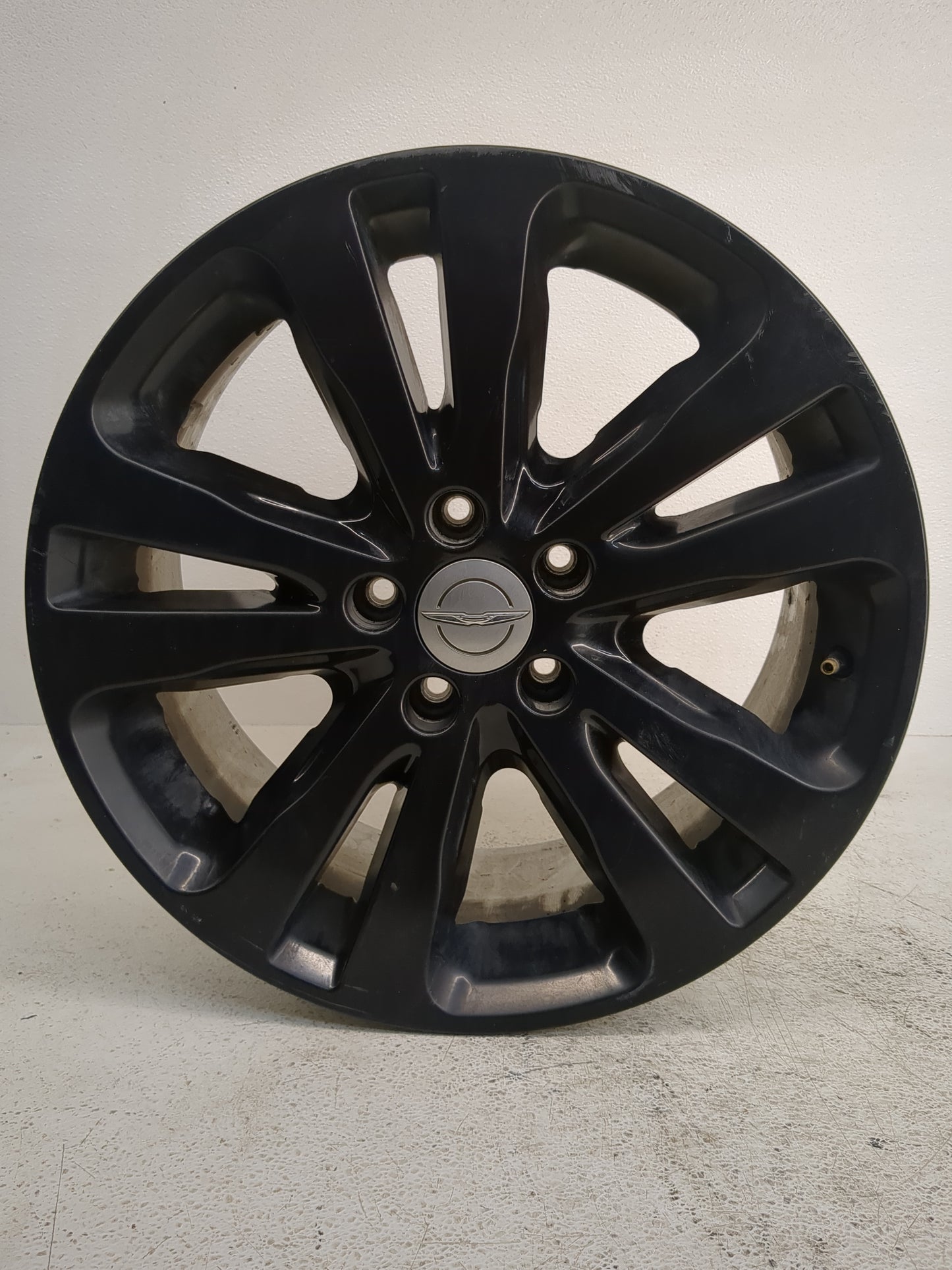 2015-2017 Chrysler 200 Oem Wheel Rim - Oemusedautoparts1.com