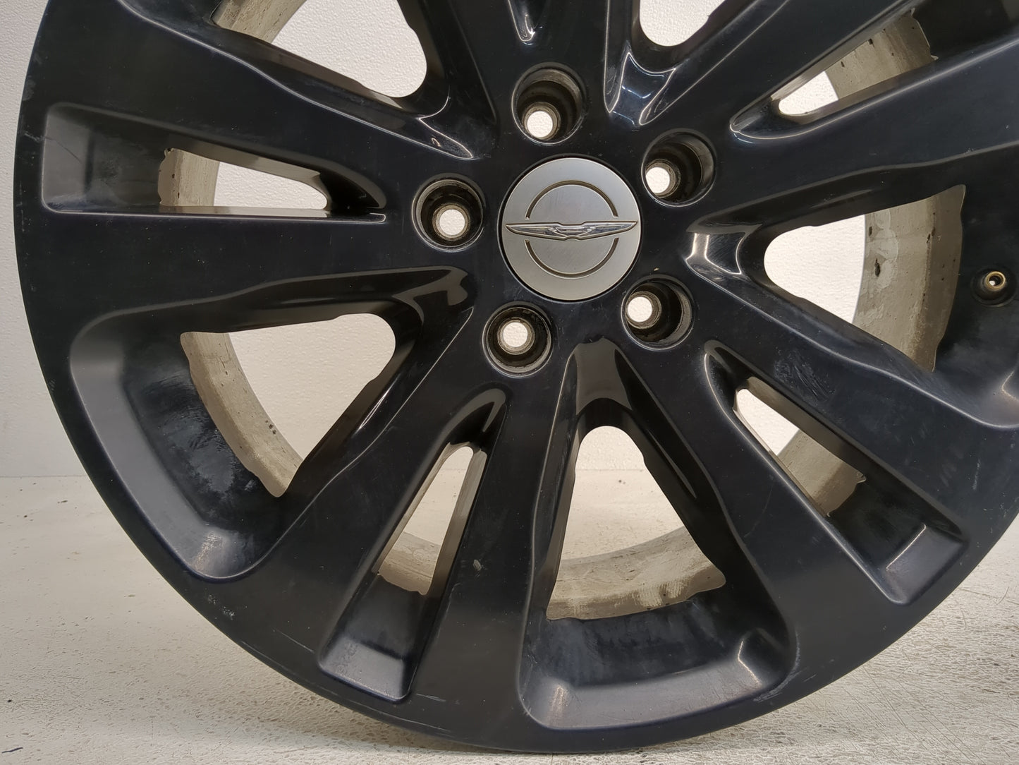 2015-2017 Chrysler 200 Oem Wheel Rim - Oemusedautoparts1.com