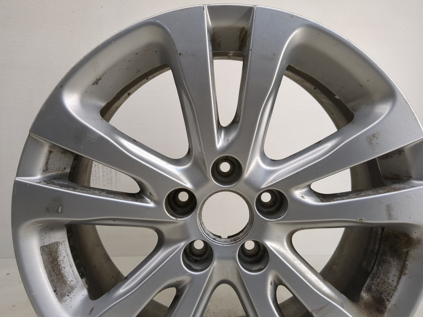 2015-2017 Chrysler 200 Oem Wheel Rim - Oemusedautoparts1.com