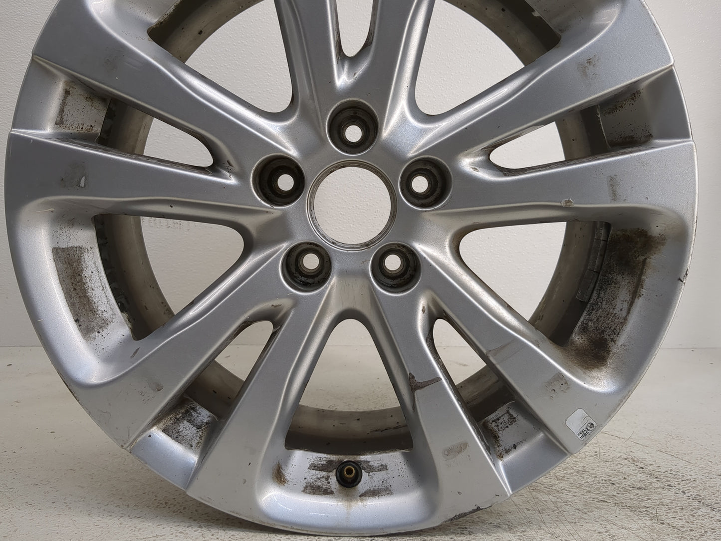 2015-2017 Chrysler 200 Oem Wheel Rim - Oemusedautoparts1.com