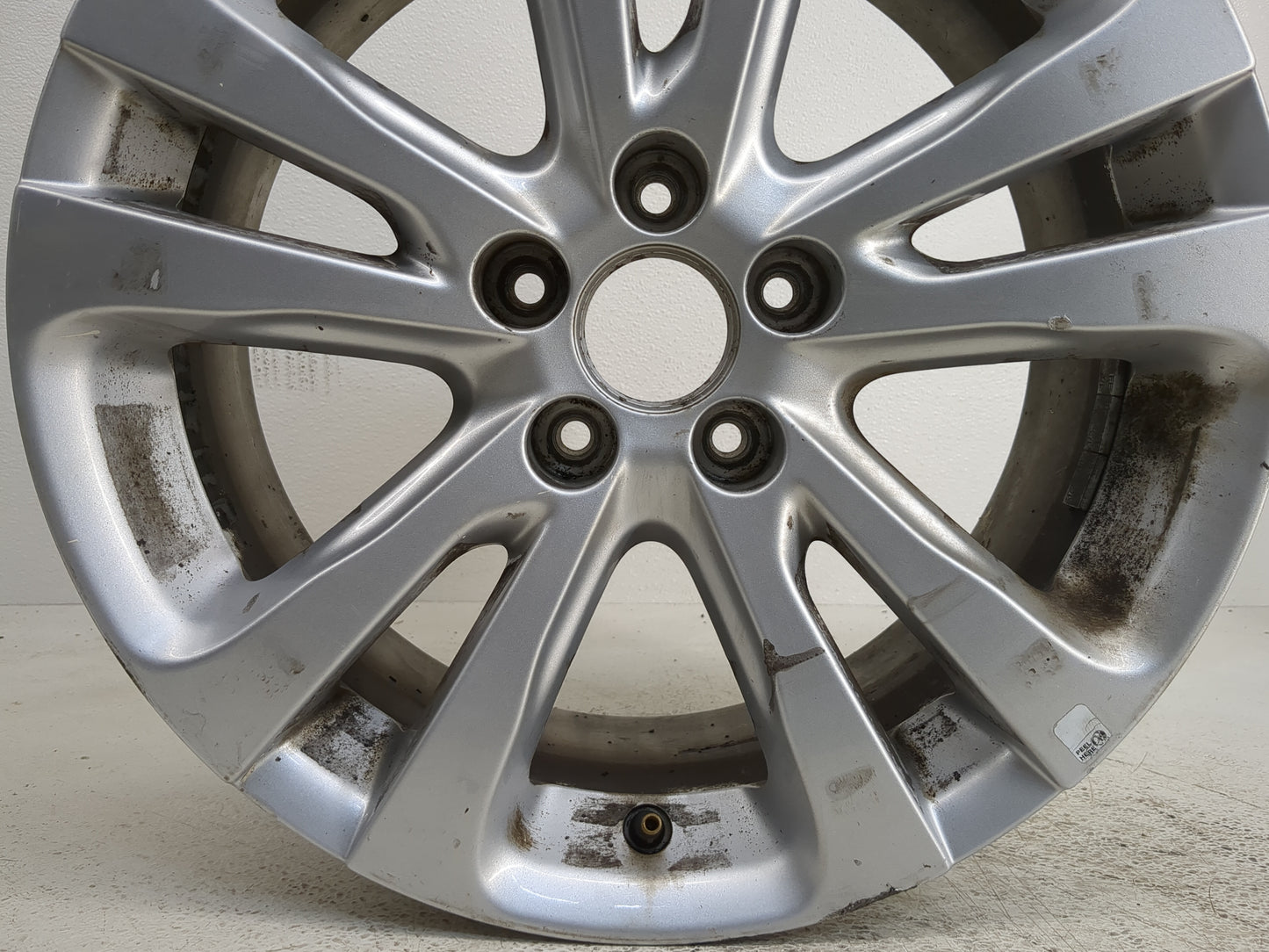 2015-2017 Chrysler 200 Oem Wheel Rim - Oemusedautoparts1.com