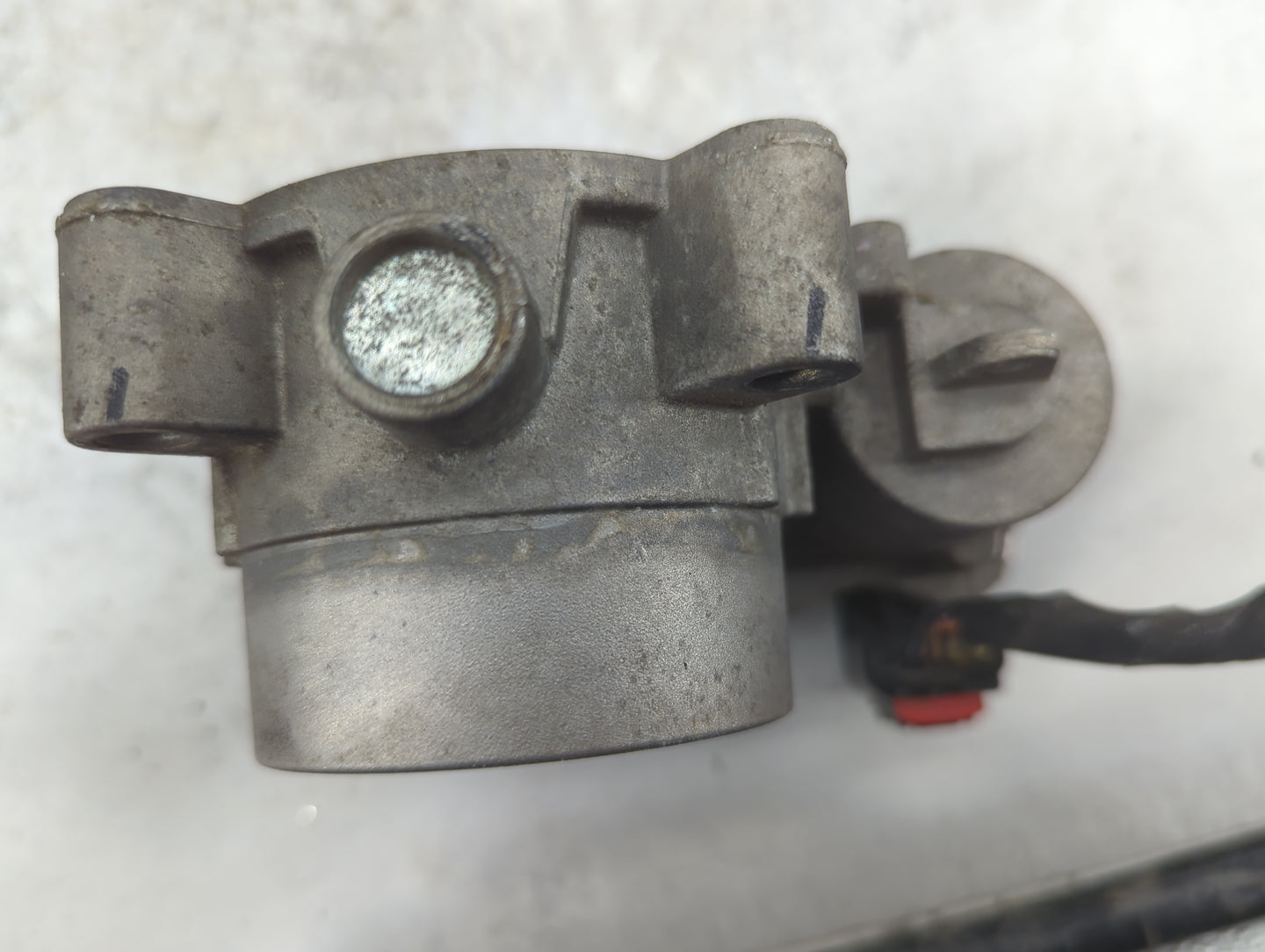 2015-2017 Chrysler 200 Throttle Body Fits Fits 2014 2015 2016 2017 2018 2019 2020 2021 2022 OEM Used Auto Parts - Oemusedaut