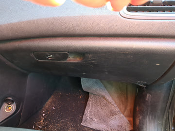 2016 Chrysler 200 Passenger Glove Box Door Storage Compartment - Oemusedautoparts1.com