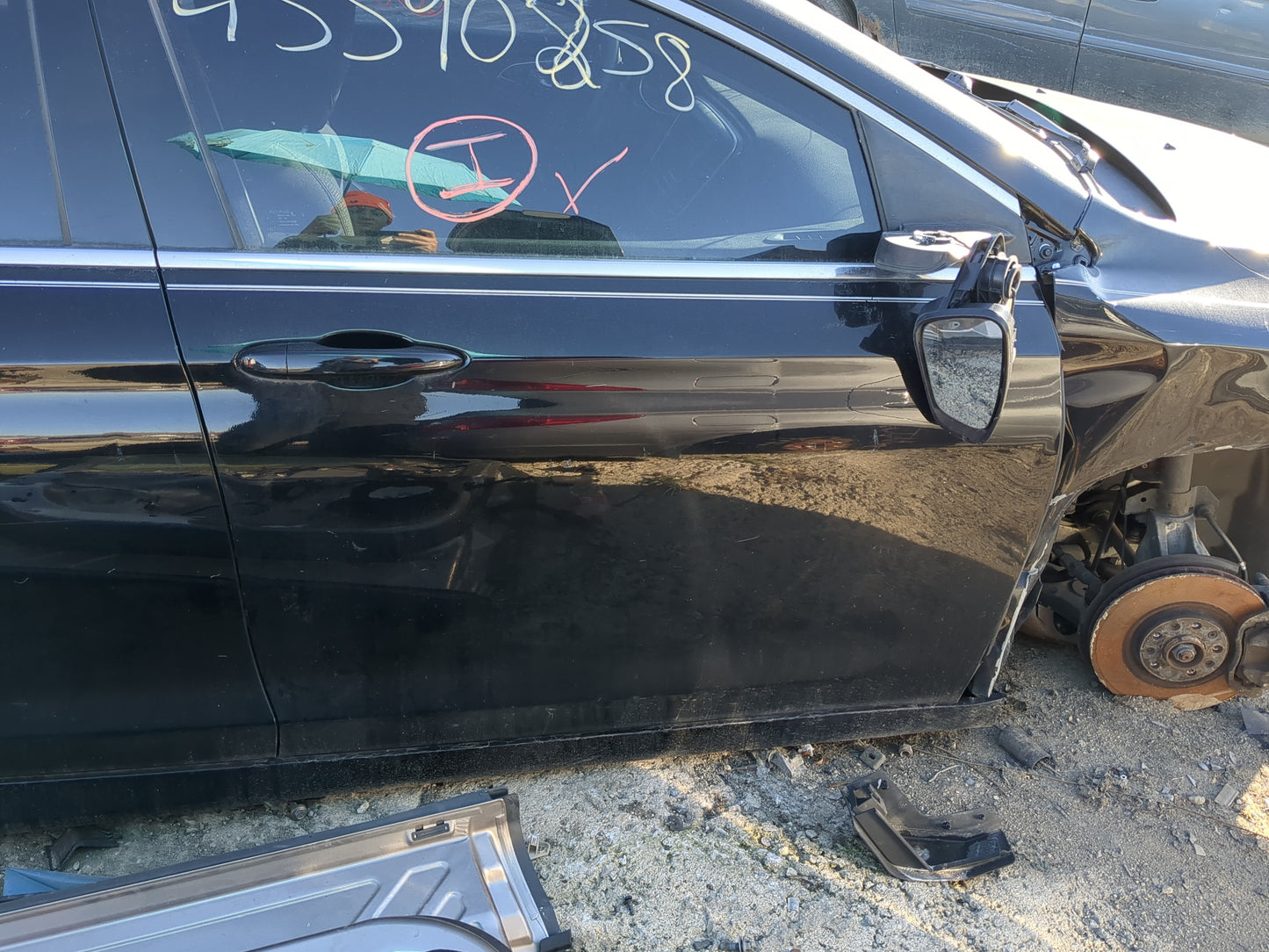 2015-2017 Chrysler 200 Passenger Front Door Oem - Oemusedautoparts1.com