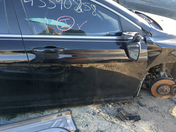 2015-2017 Chrysler 200 Passenger Front Door Oem - Oemusedautoparts1.com