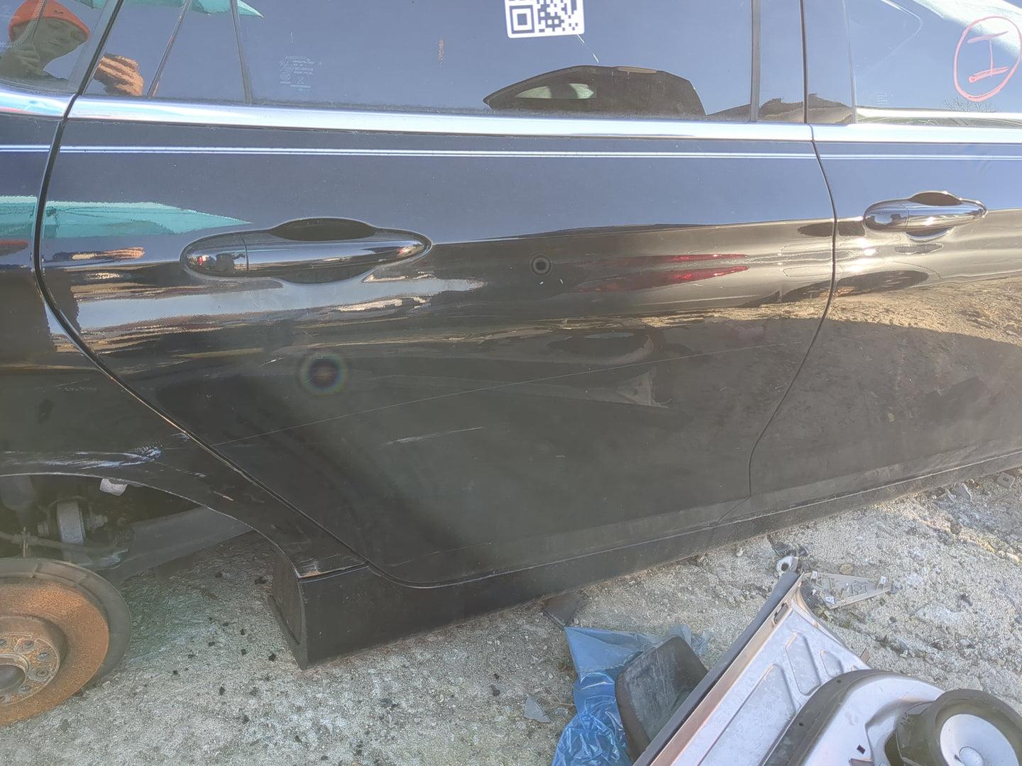 2015-2017 Chrysler 200 Passenger Rear Door Oem 1229958 - Oemusedautoparts1.com