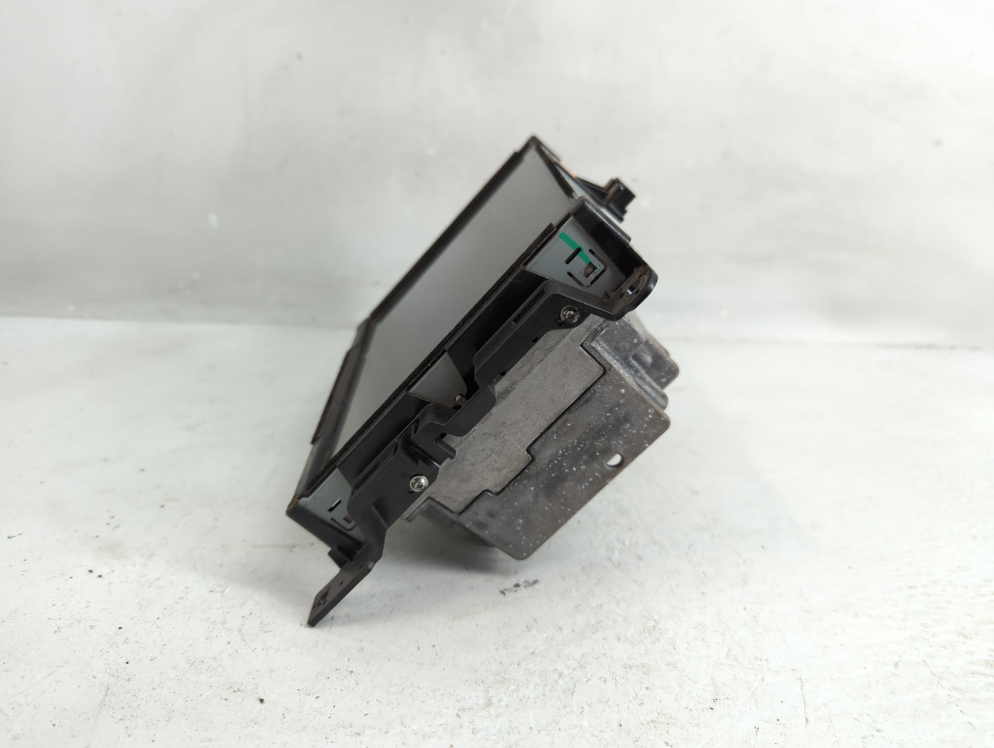 2016 Chrysler 200 Radio AM FM Cd Player Receiver Replacement Fits OEM Used Auto Parts - Oemusedautoparts1.com