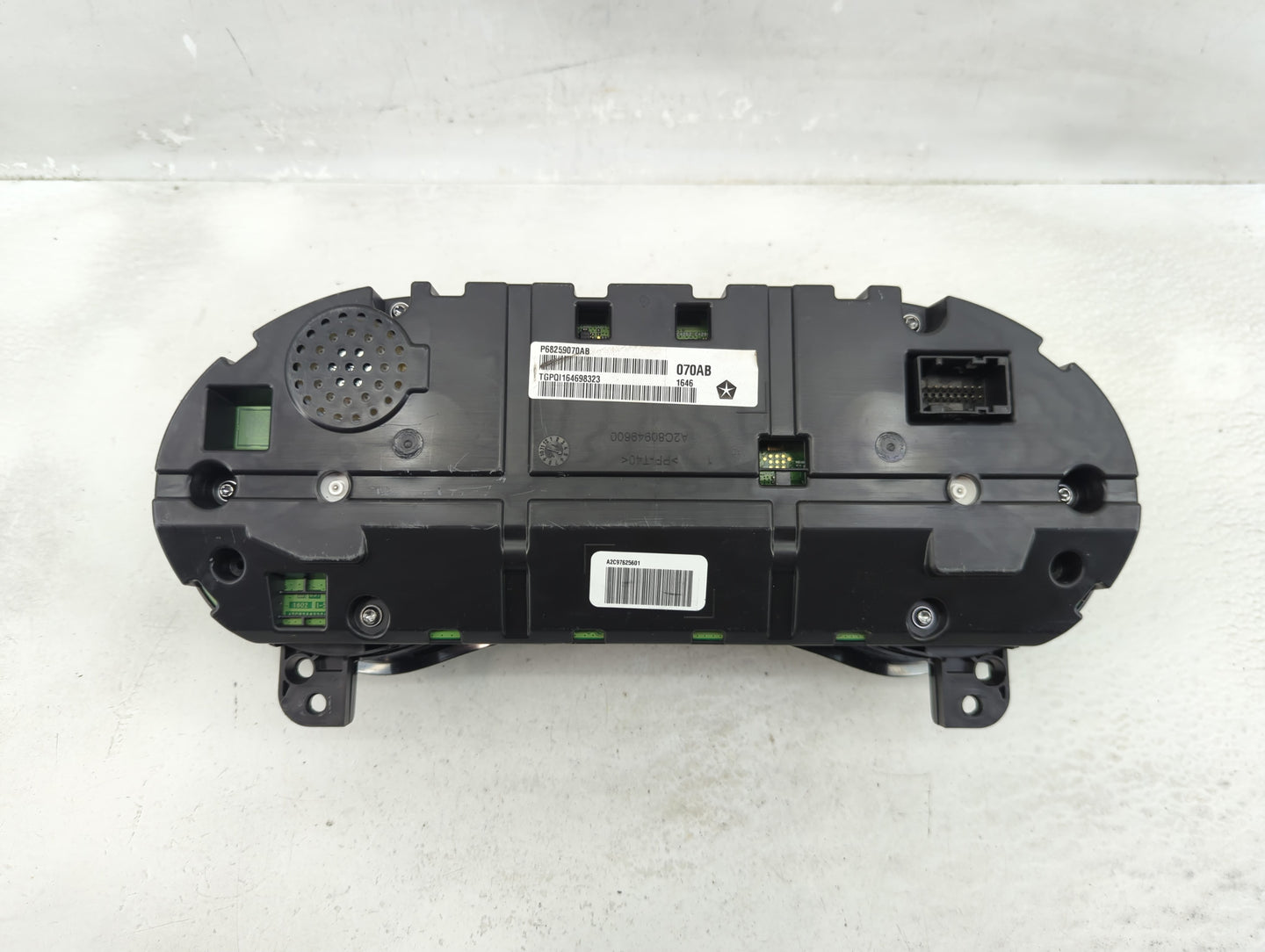 2016 Chrysler 200 Instrument Cluster Speedometer Gauges P/N:P68259070AB Fits OEM Used Auto Parts - Oemusedautoparts1.com