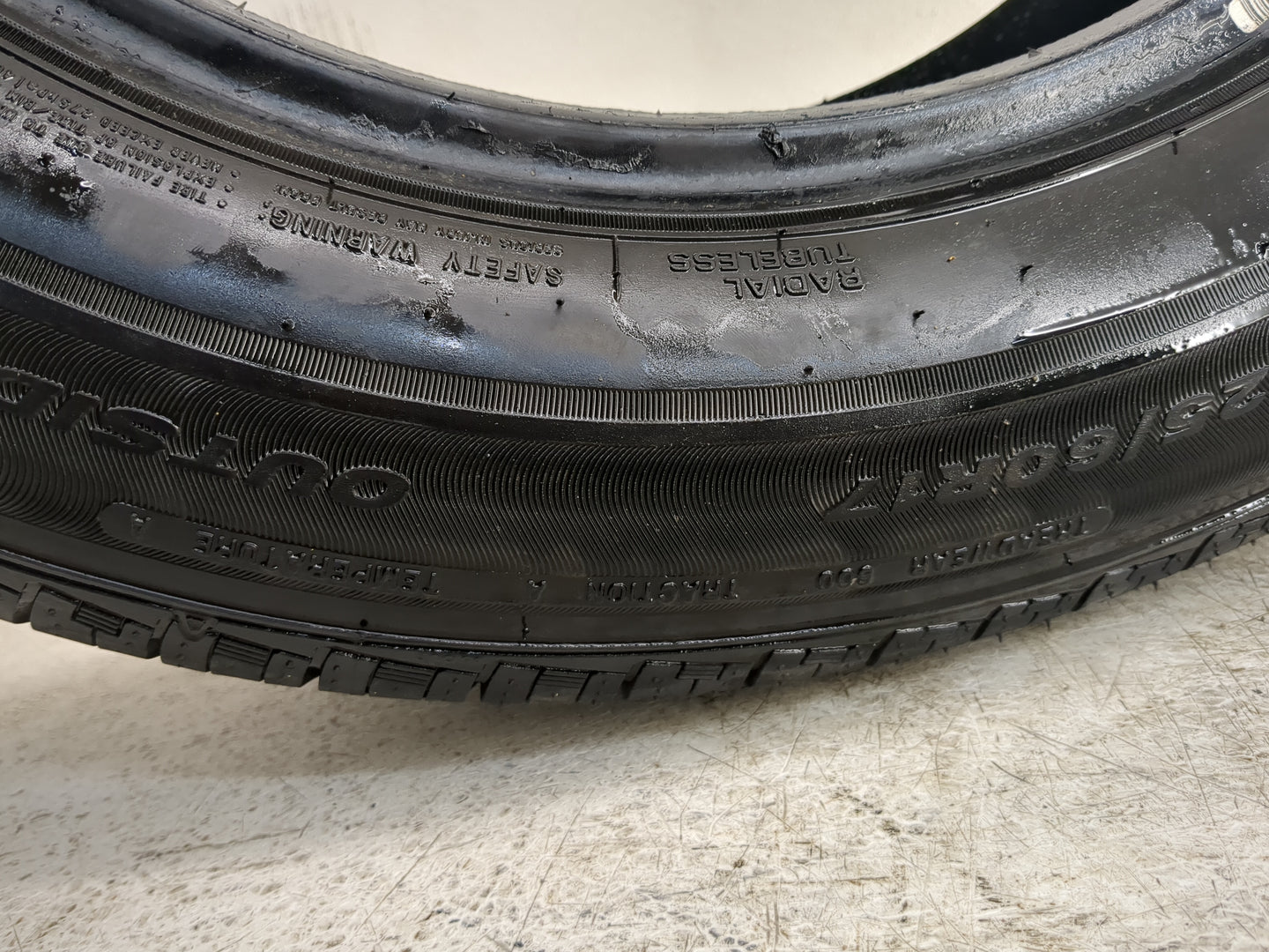 Used Tire 225/60R17 NEXEN N5000 PLUS 99H - Tread Depth 10/32 - Oemusedautoparts1.com