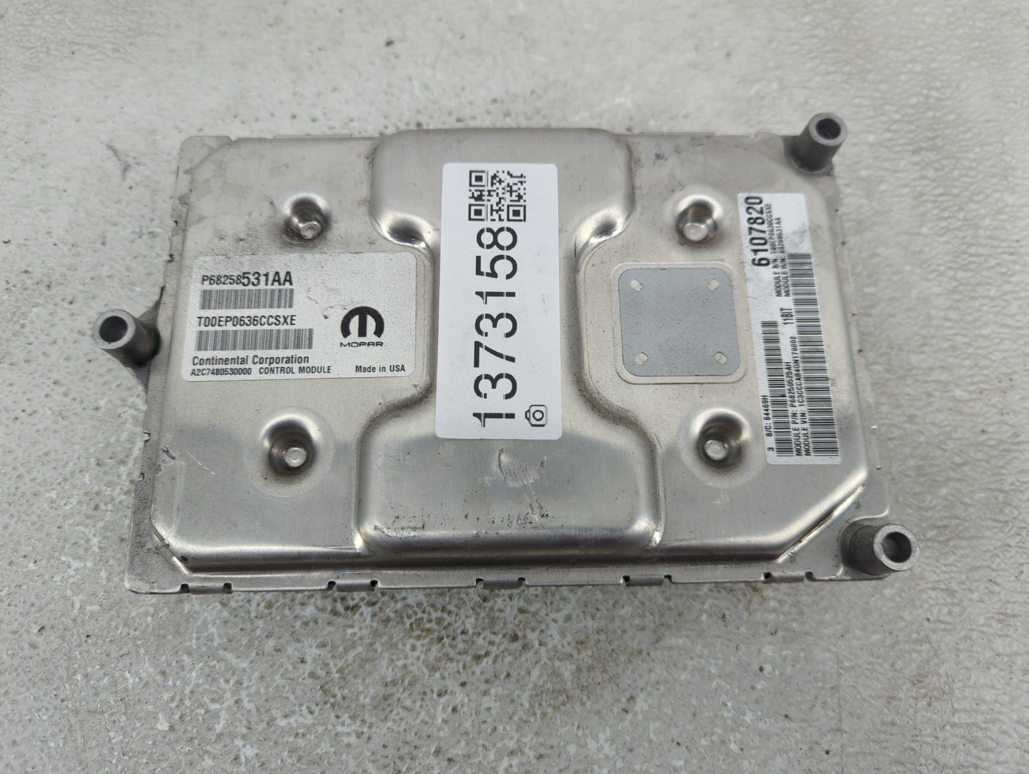 2016-2017 Chrysler 200 PCM Engine Control Computer ECU ECM PCU OEM P/N:P68258531AA Fits Fits 2016 2017 OEM Used Auto Parts -