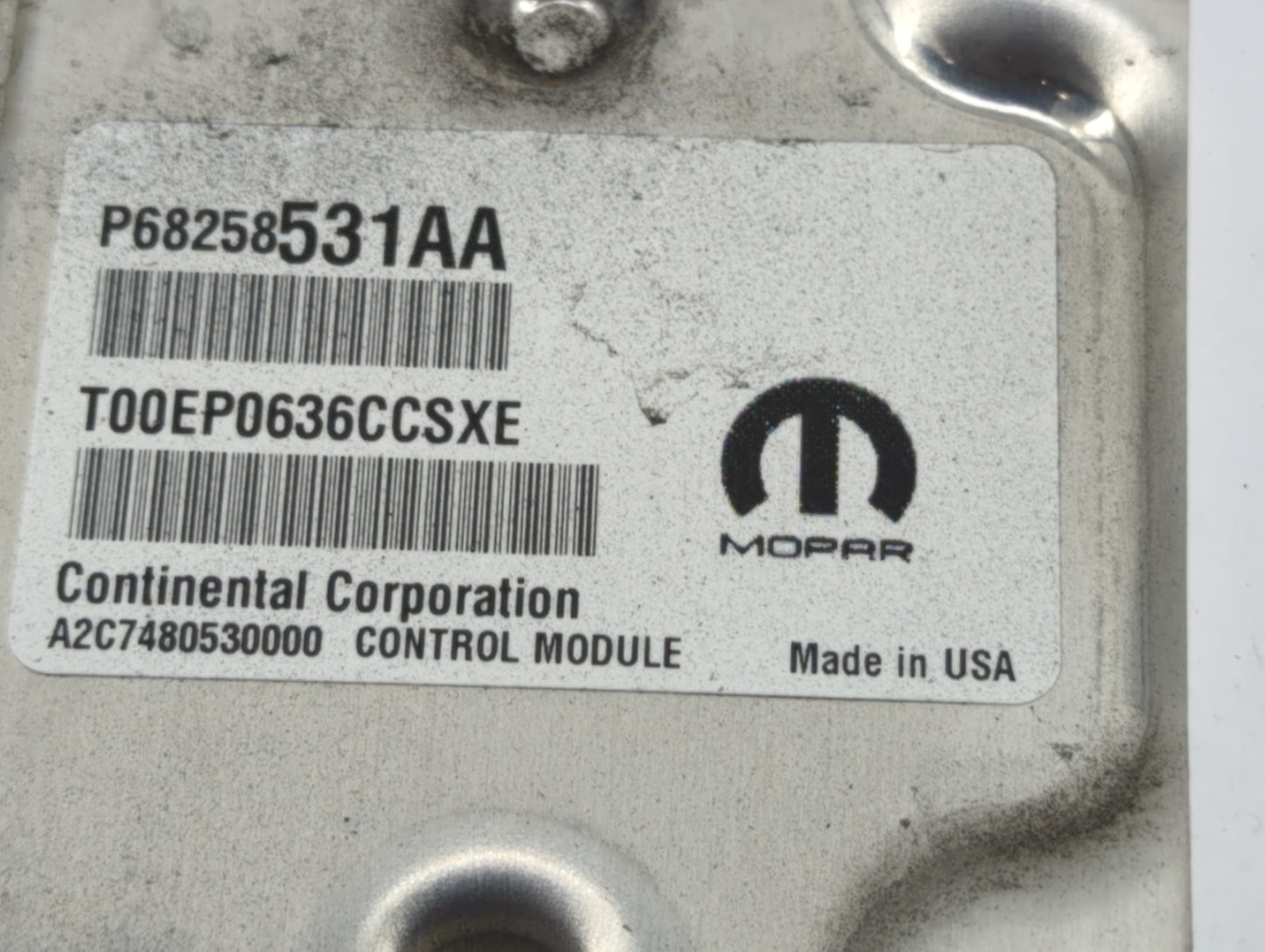 2016-2017 Chrysler 200 PCM Engine Control Computer ECU ECM PCU OEM P/N:P68258531AA Fits Fits 2016 2017 OEM Used Auto Parts -