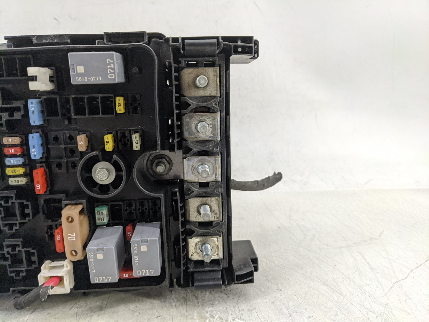 2016-2017 Chrysler 200 Fusebox Fuse Box Panel Relay Module P/N:6356-5387 Fits Fits 2016 2017 OEM Used Auto Parts - Oemusedau