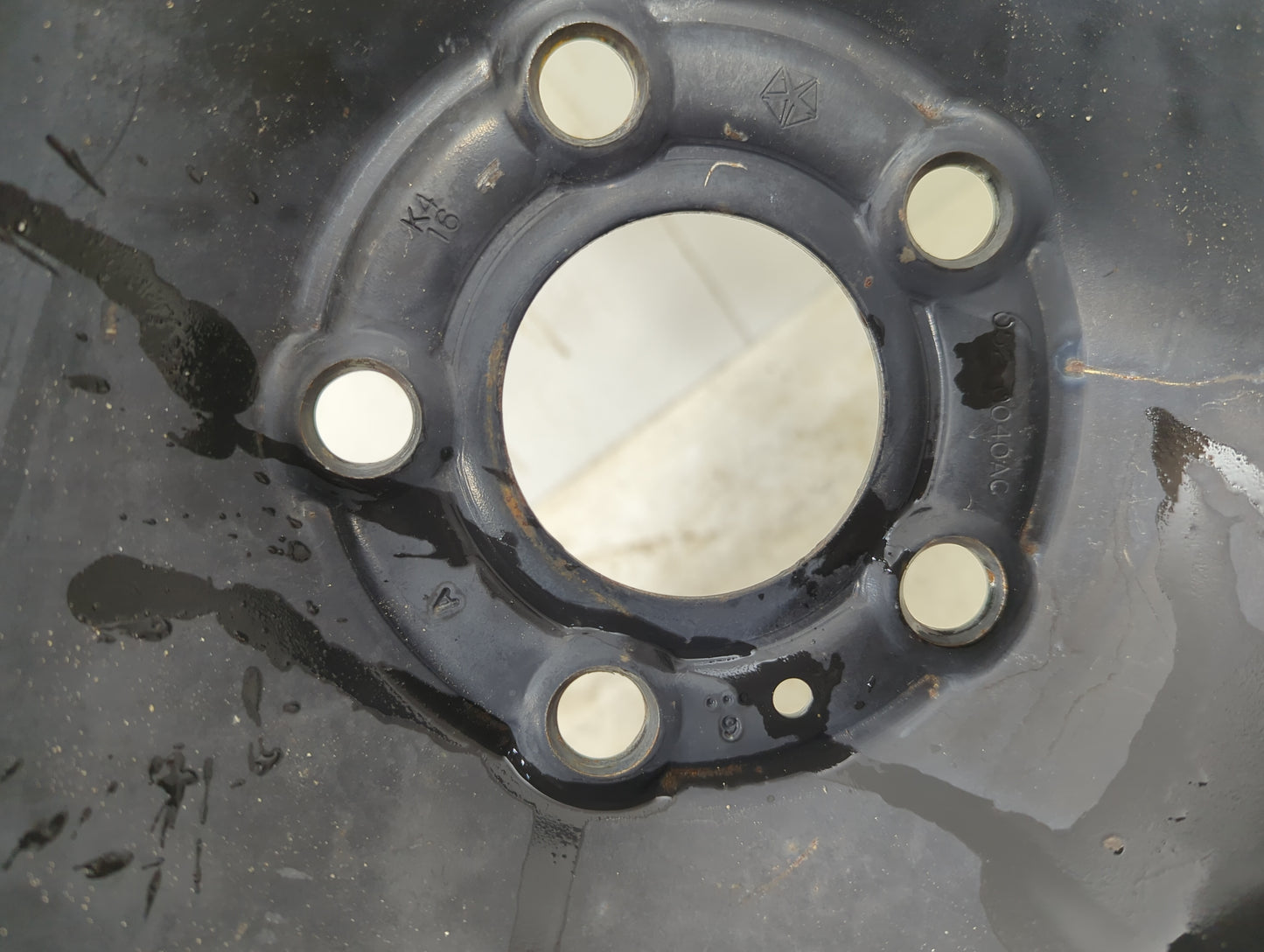 2015-2017 Chrysler 200 Spare Donut Tire Wheel Rim Oem 1401505 - Oemusedautoparts1.com