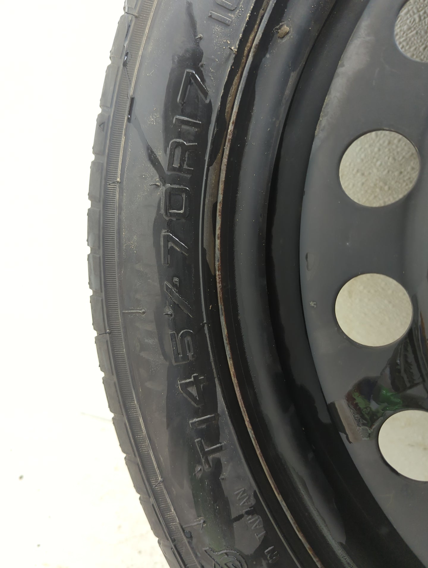 2015-2017 Chrysler 200 Spare Donut Tire Wheel Rim Oem 1401505 - Oemusedautoparts1.com