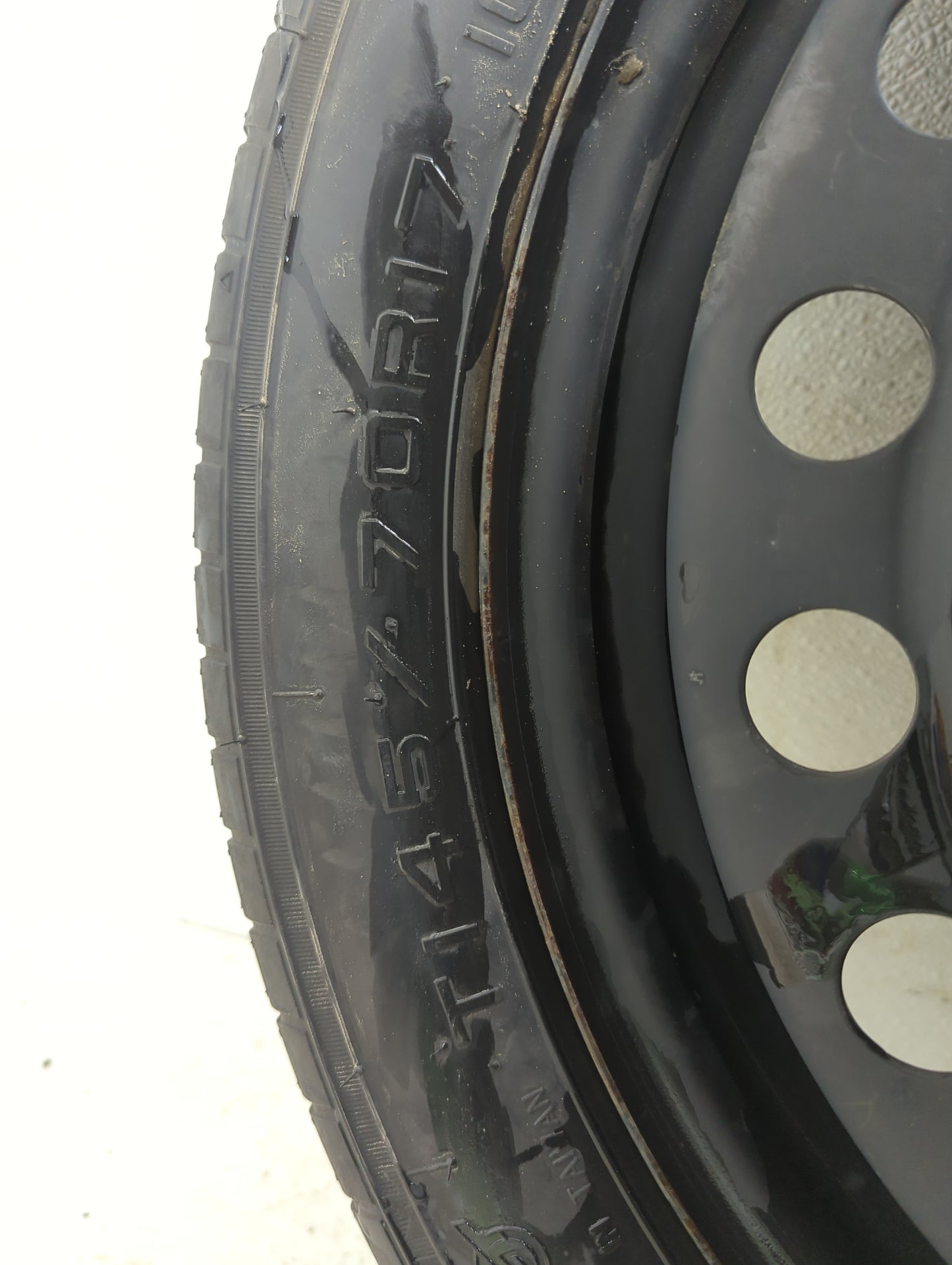 2015-2017 Chrysler 200 Spare Donut Tire Wheel Rim Oem 1401505 - Oemusedautoparts1.com
