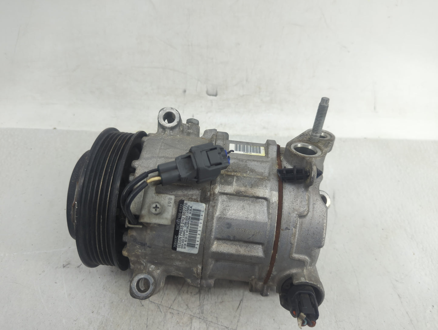 2015-2017 Chrysler 200 Air Conditioning A/c Ac Compressor Oem - Oemusedautoparts1.com