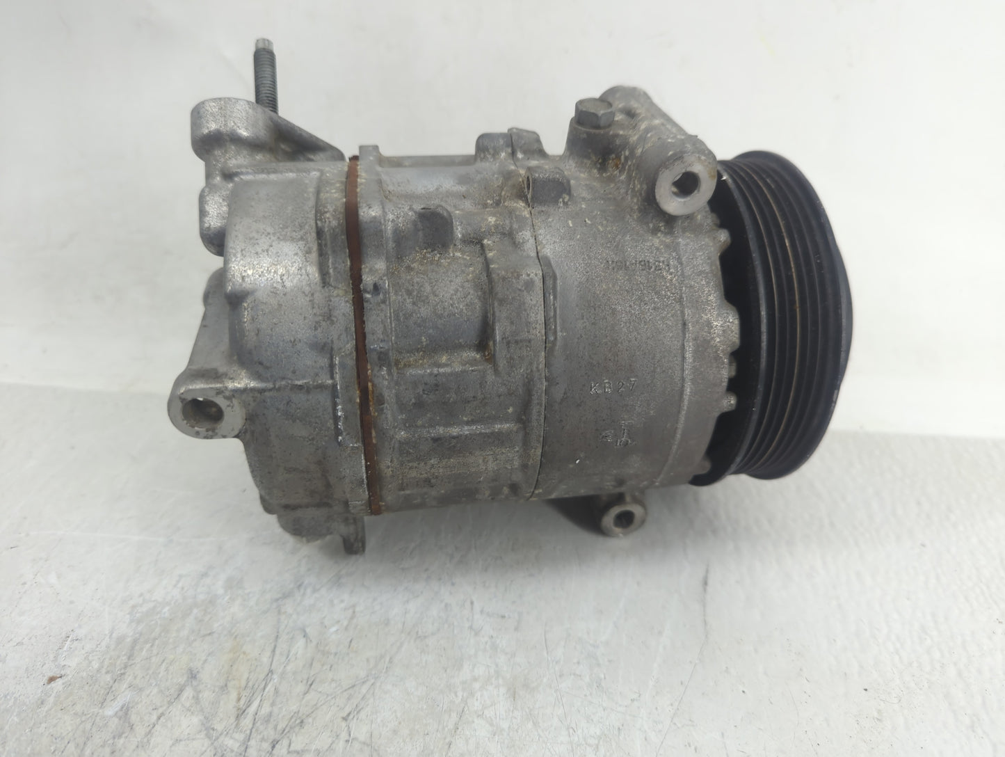 2015-2017 Chrysler 200 Air Conditioning A/c Ac Compressor Oem - Oemusedautoparts1.com