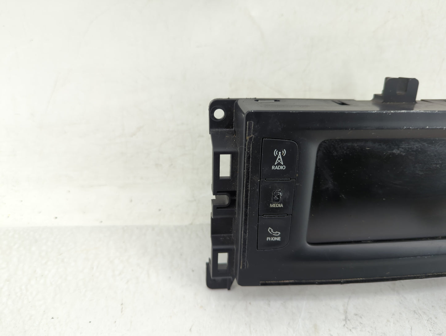 2016 Chrysler 200 Radio AM FM Cd Player Receiver Replacement P/N:68306928AB Fits OEM Used Auto Parts - Oemusedautoparts1.com