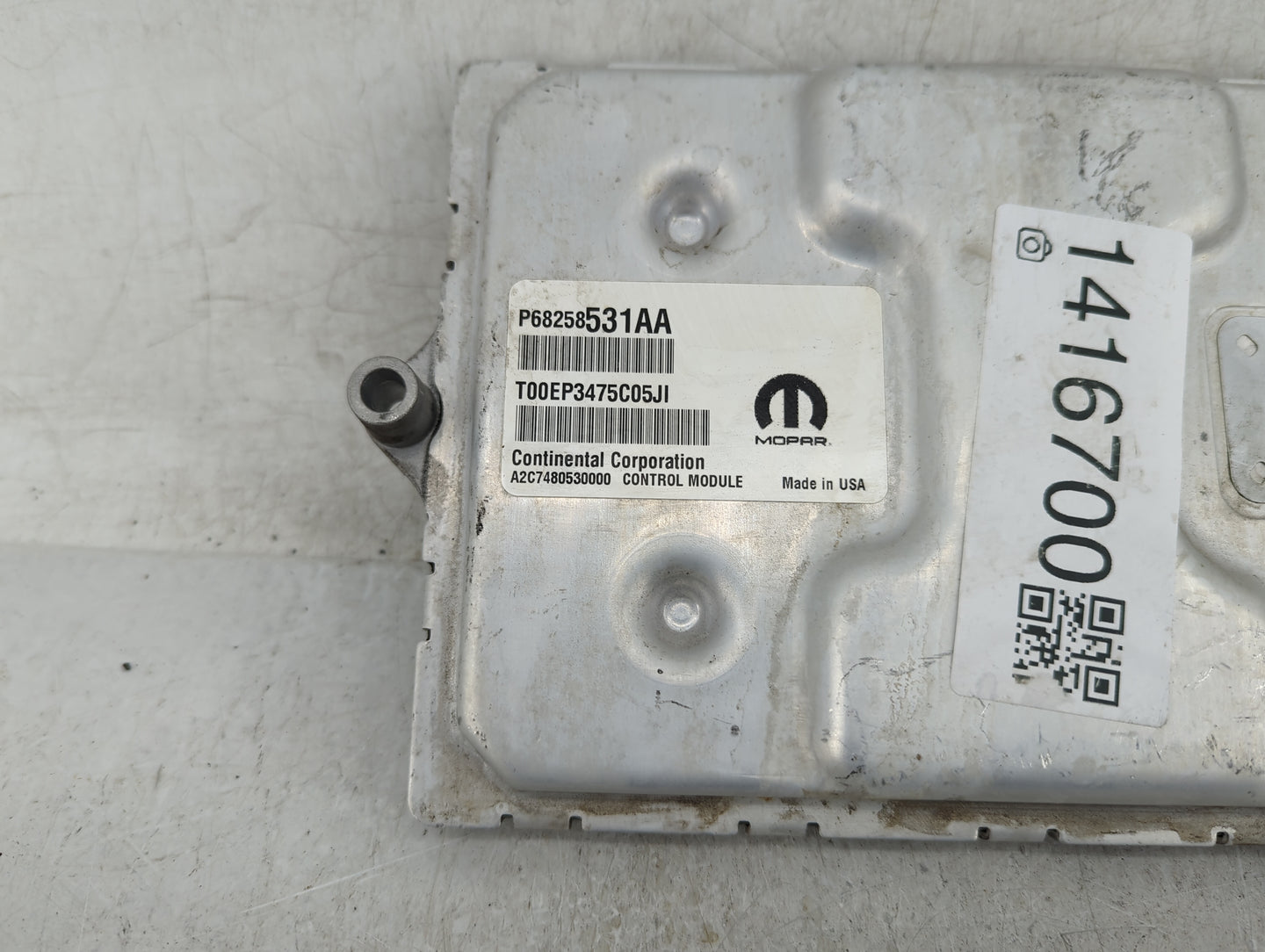 2016-2017 Chrysler 200 PCM Engine Control Computer ECU ECM PCU OEM P/N:P68250525AG Fits Fits 2016 2017 OEM Used Auto Parts -