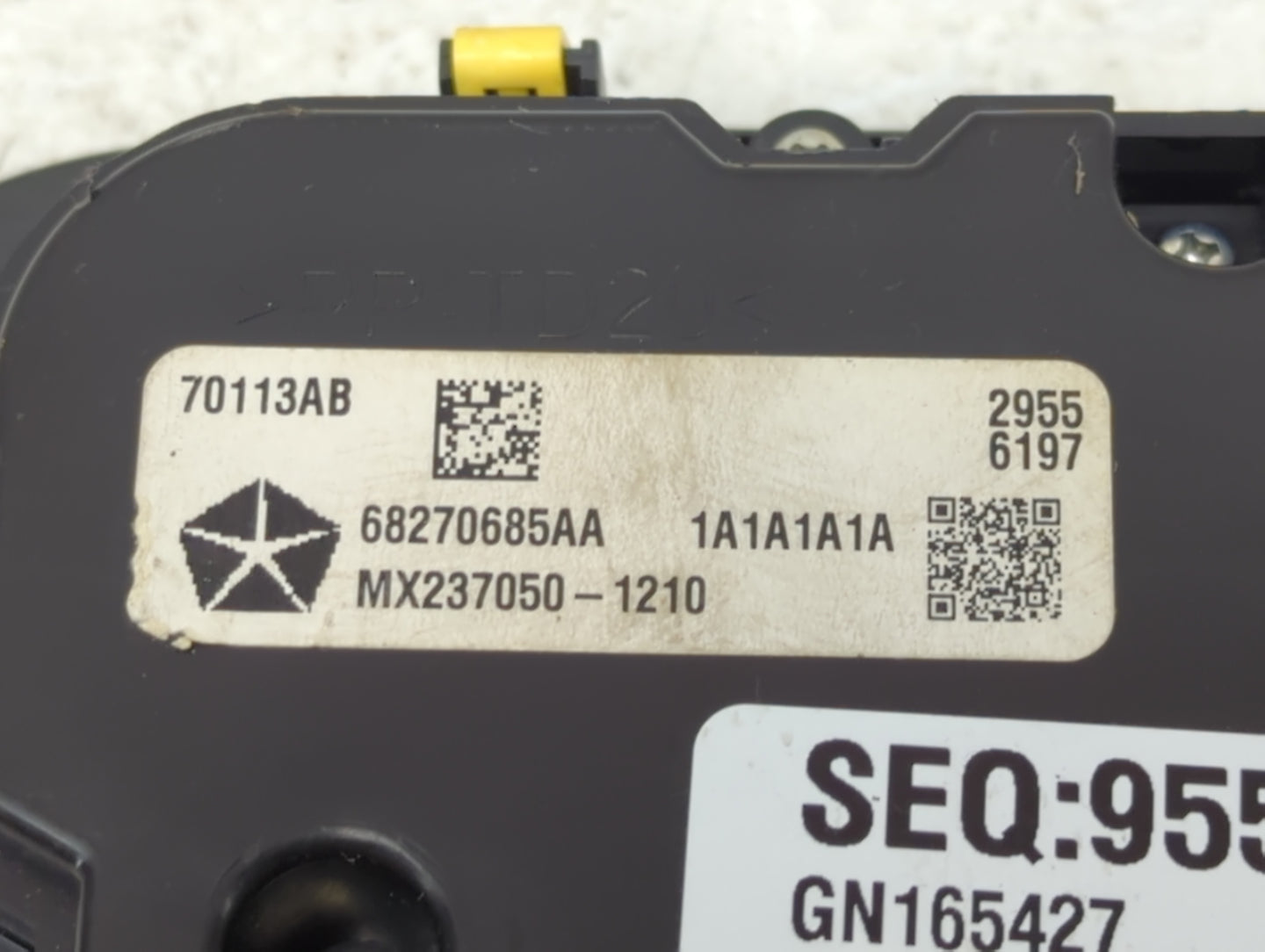 2015-2017 Chrysler 200 Climate Control Module Temperature AC/Heater Replacement P/N:70113AB 68270685AA Fits Fits 2015 2016 2