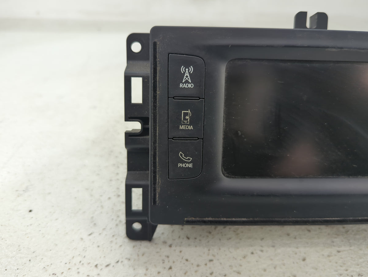 2016 Chrysler 200 Information Radio Display Screen - Oemusedautoparts1.com