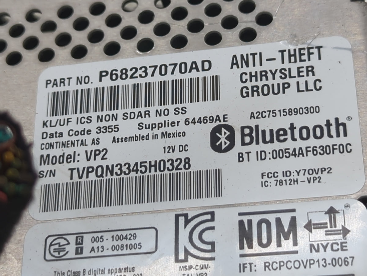 2016 Chrysler 200 Information Radio Display Screen - Oemusedautoparts1.com