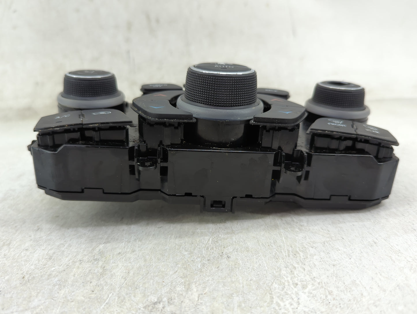 2016-2017 Chrysler 200 Climate Control Module Temperature AC/Heater Replacement P/N:68270690AA MX237050-1260 Fits Fits 2016 