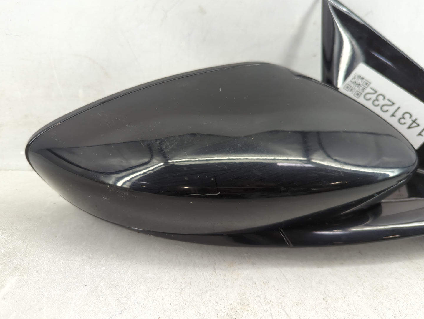 2015-2017 Chrysler 200 Driver Side View Mirror - Left Door Mirror OEM Used - Oemusedautoparts1.com