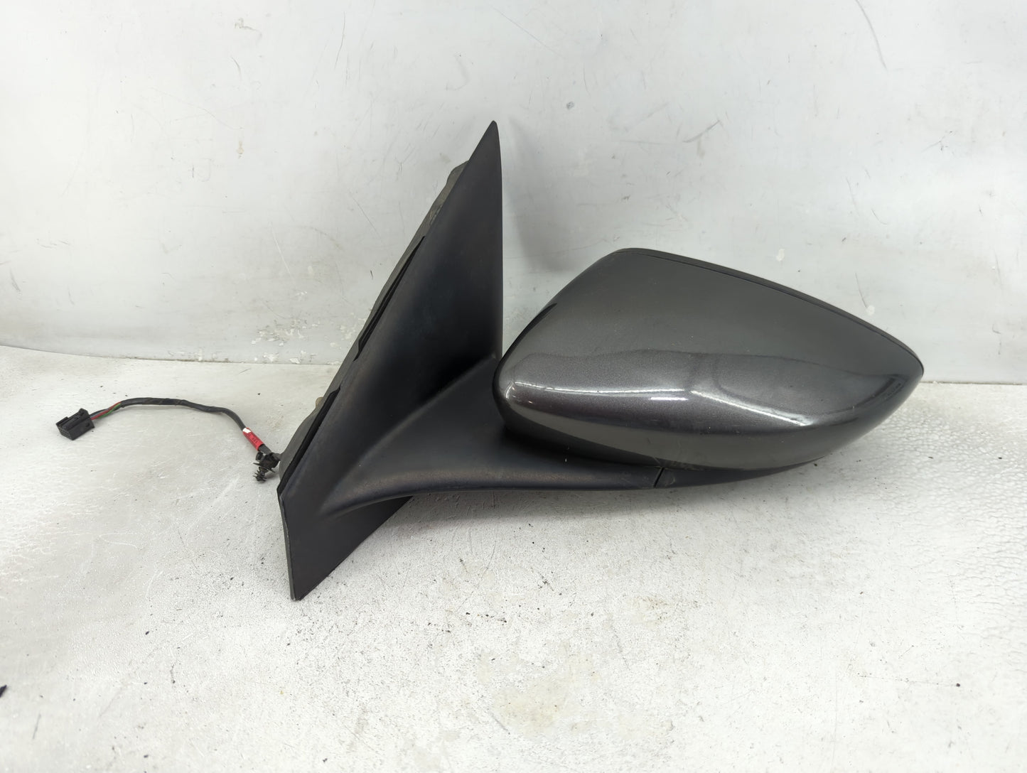 2015-2017 Chrysler 200 Driver Side View Mirror - Left Door Mirror OEM Used - Oemusedautoparts1.com