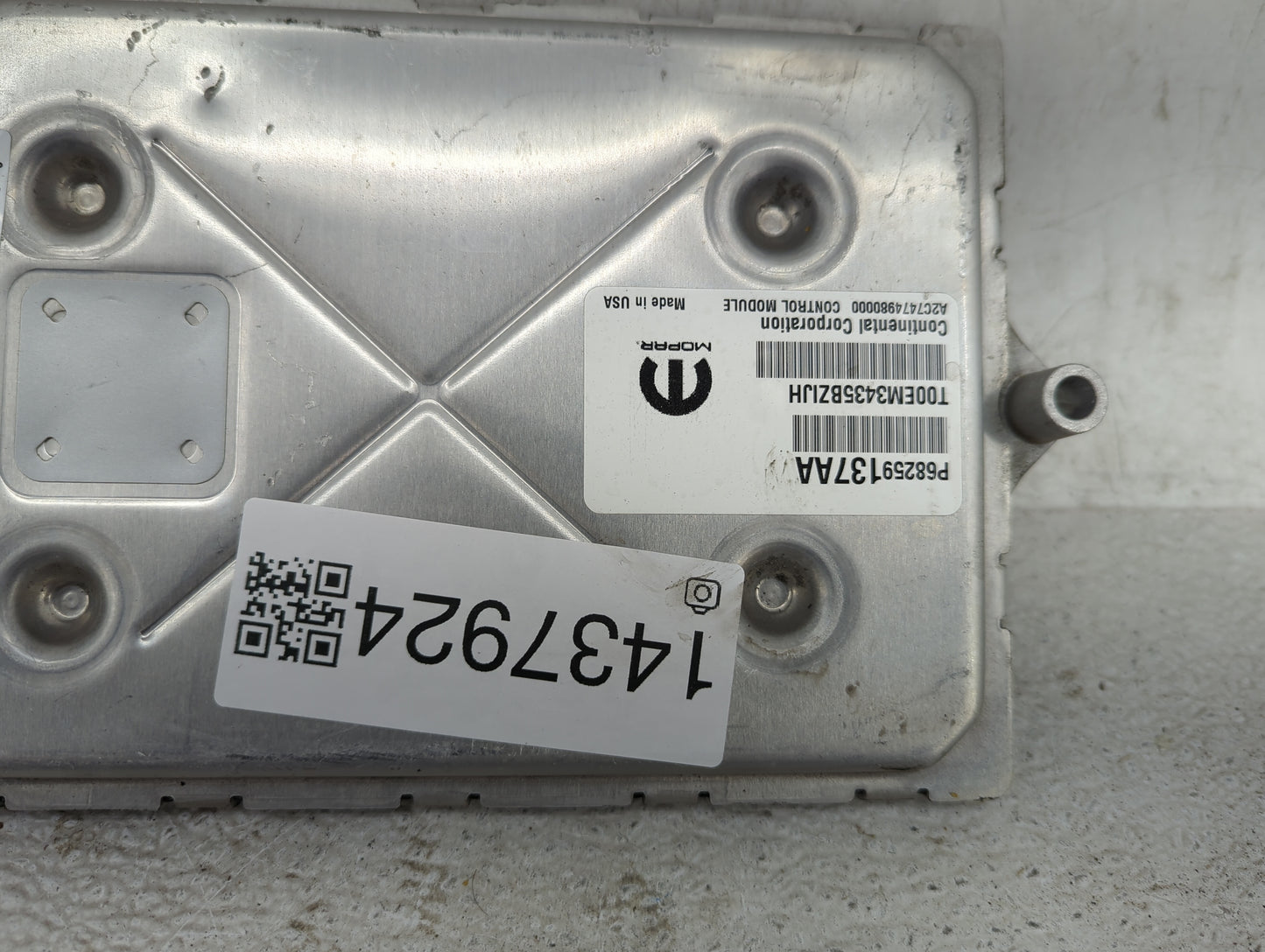 2016-2017 Chrysler 200 PCM Engine Control Computer ECU ECM PCU OEM Fits OEM Used Auto Parts - Oemusedautoparts1.com