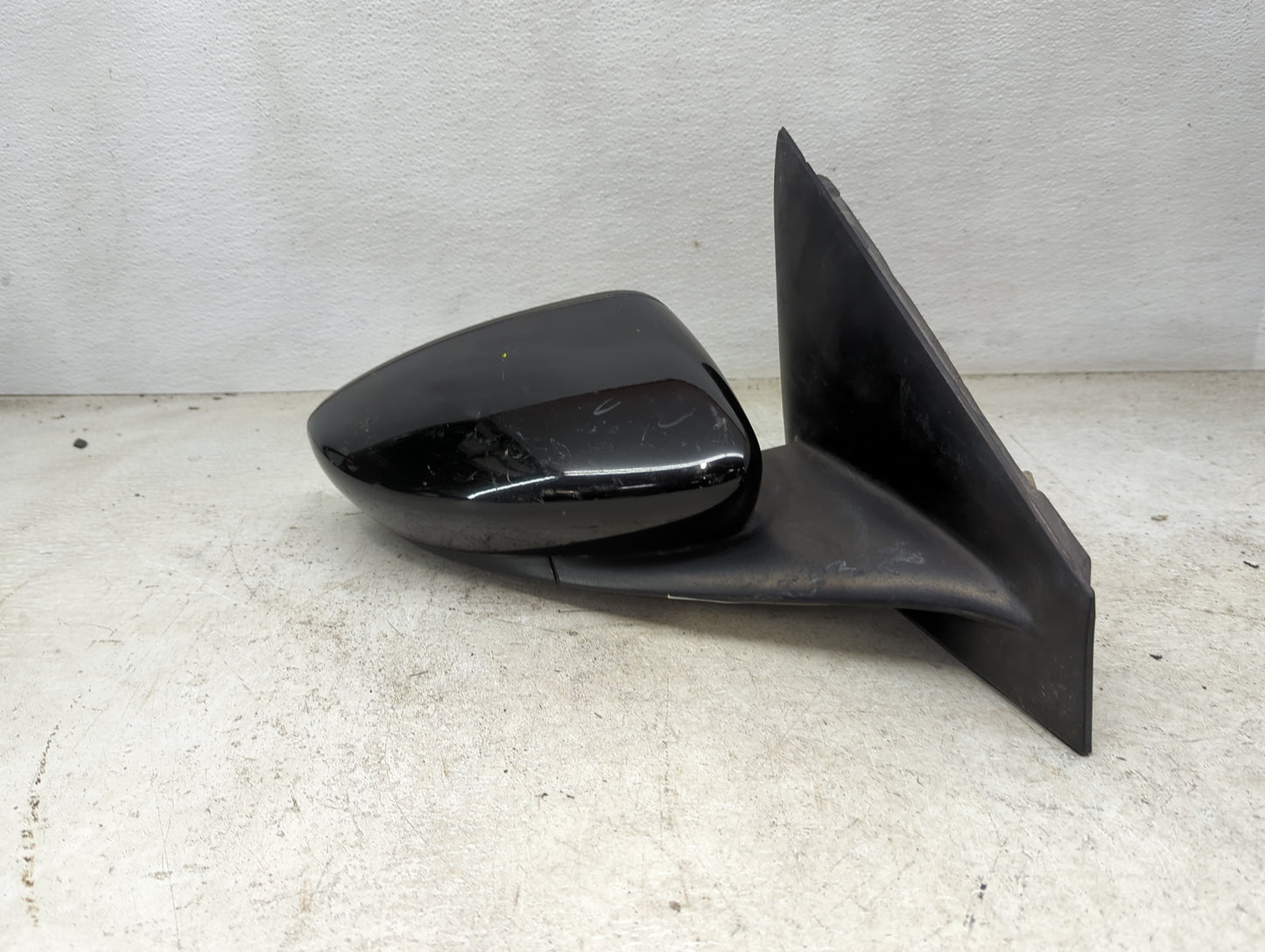 2015-2017 Chrysler 200 Passenger Side View Mirror - Right Door Mirror OEM Used - Oemusedautoparts1.com