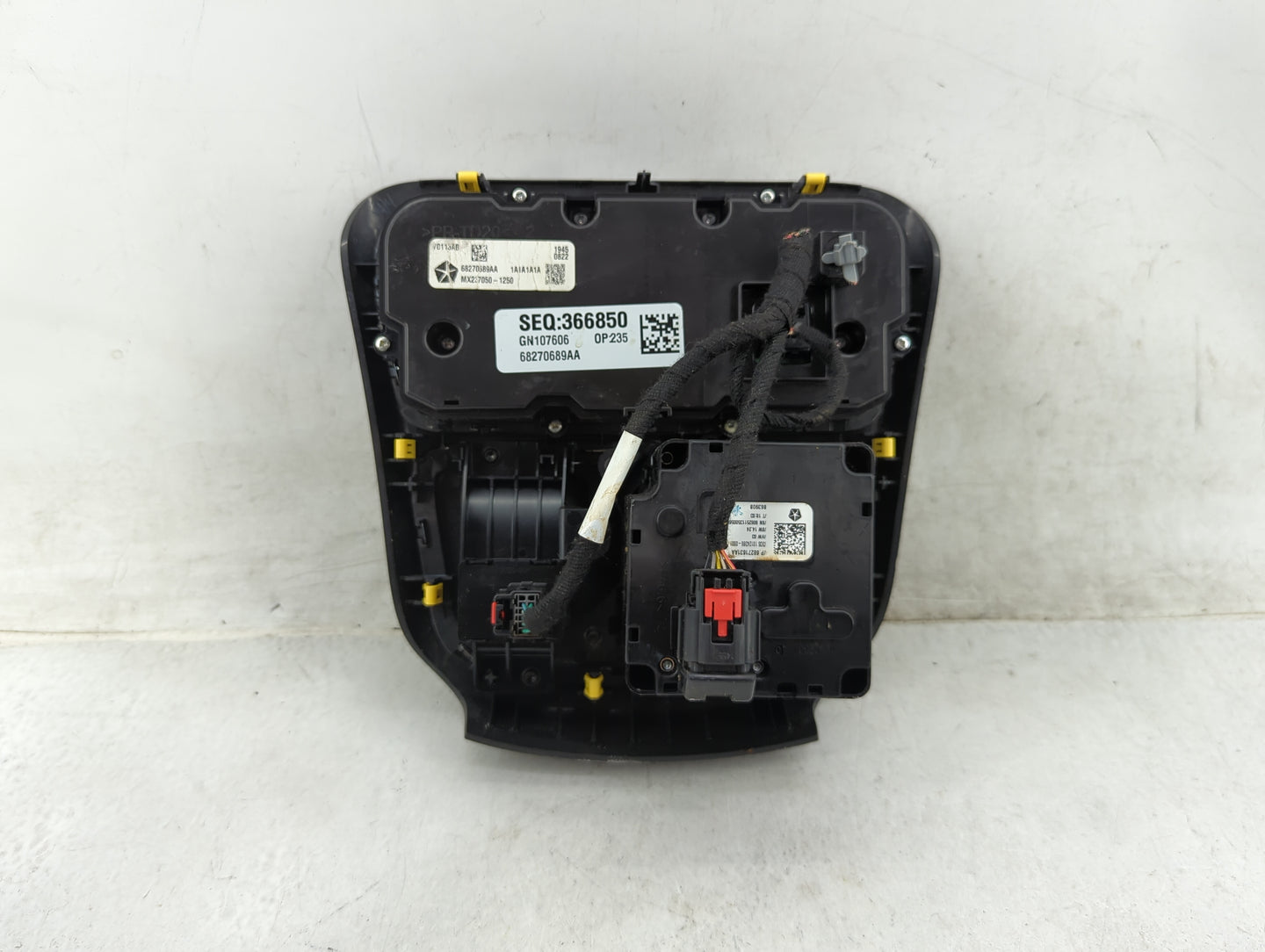 2016-2017 Chrysler 200 Climate Control Module Temperature AC/Heater Replacement P/N:68270689AA MX237050-1250 Fits Fits 2016 