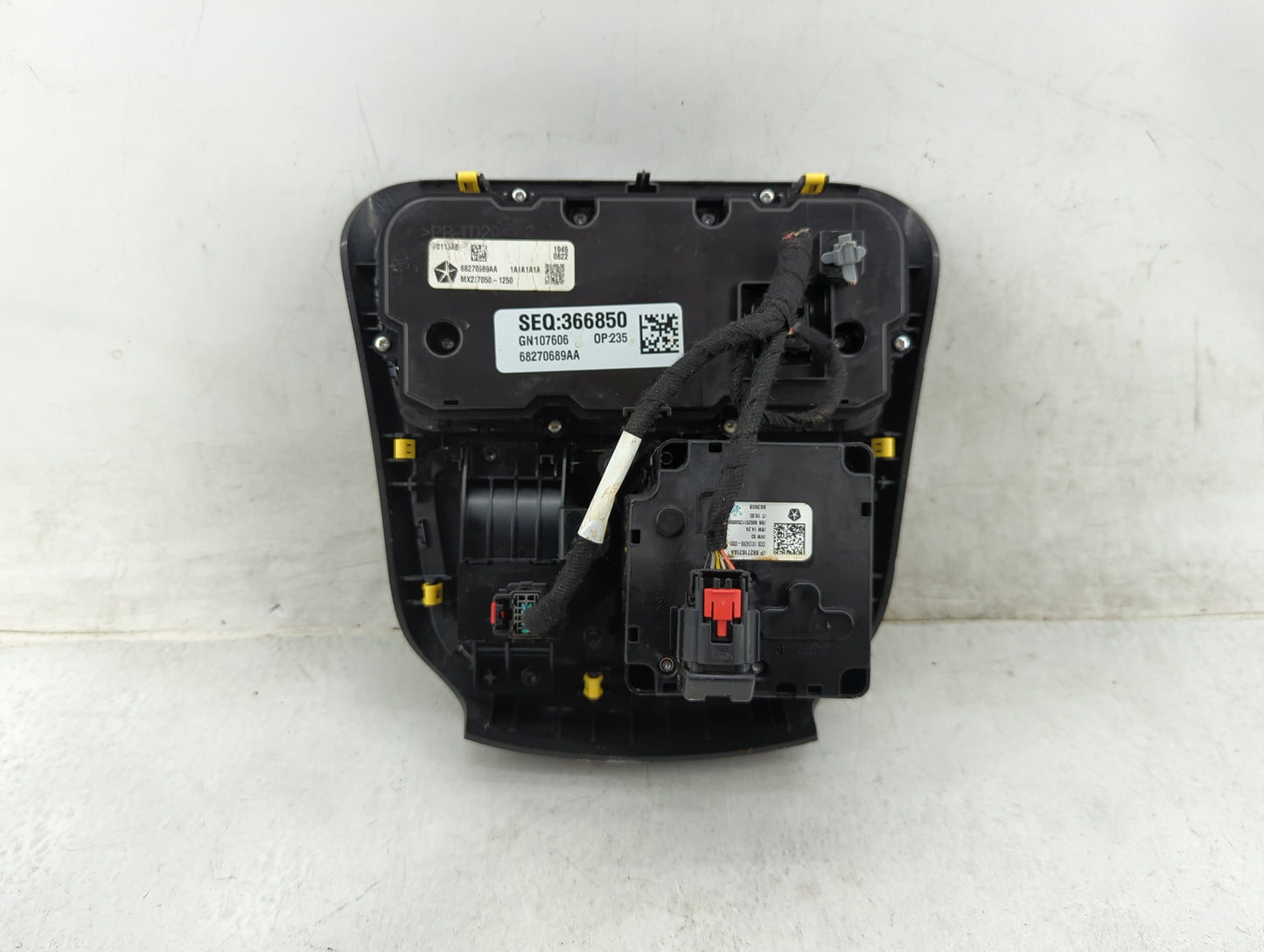 2016-2017 Chrysler 200 Climate Control Module Temperature AC/Heater Replacement P/N:68270689AA MX237050-1250 Fits Fits 2016 