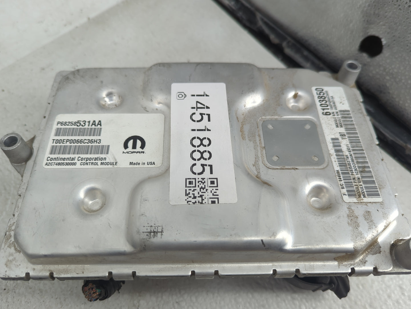 2016-2017 Chrysler 200 PCM Engine Control Computer ECU ECM PCU OEM P/N:P68258531AA P68250527AH, A2C7480530000 Fits Fits 2016