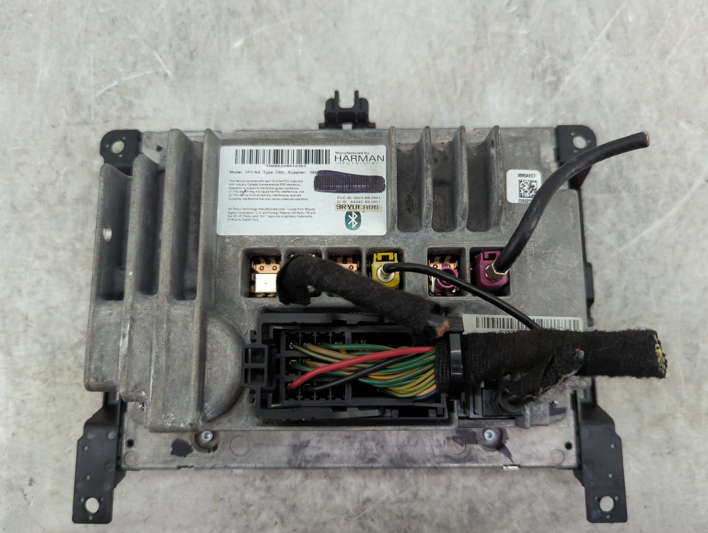 2016 Chrysler 200 Information Display Screen - Oemusedautoparts1.com