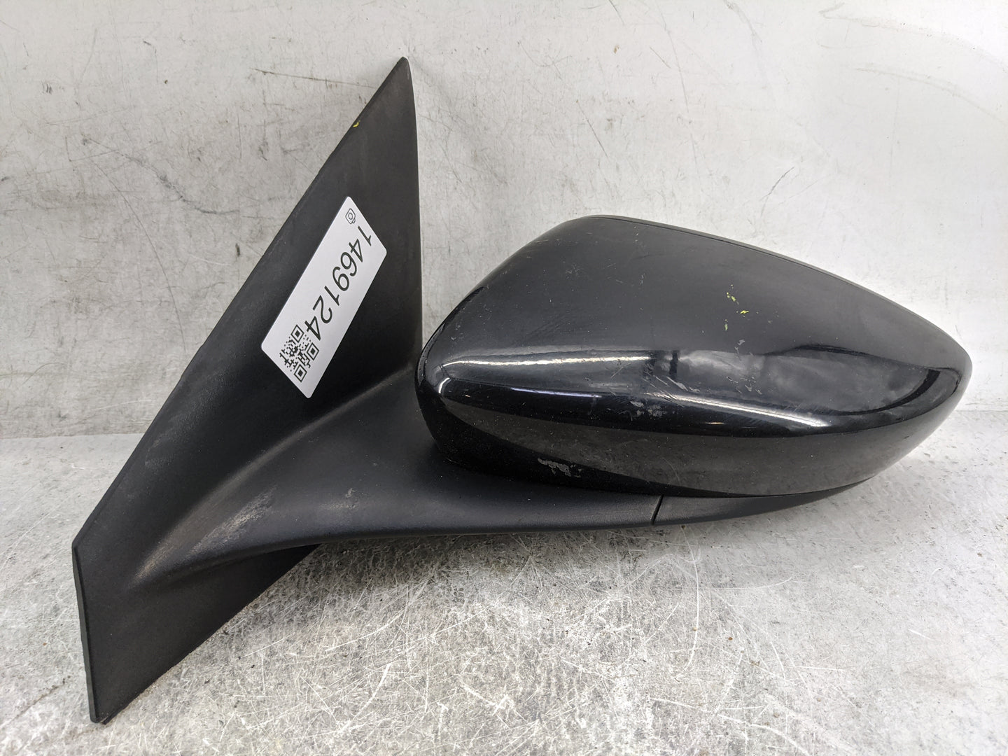 2015-2017 Chrysler 200 Driver Side View Mirror - Left Door Mirror OEM Used - Oemusedautoparts1.com