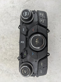 2016-2017 Chrysler 200 Climate Control Module Temperature AC/Heater Replacement P/N:68270693AA 68270693AB Fits Fits 2016 201