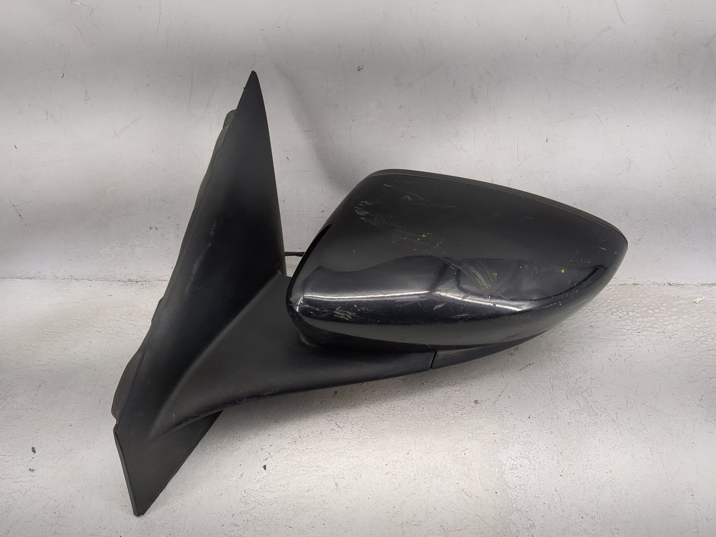 2015-2017 Chrysler 200 Driver Side View Mirror - Left Door Mirror OEM Used - Oemusedautoparts1.com