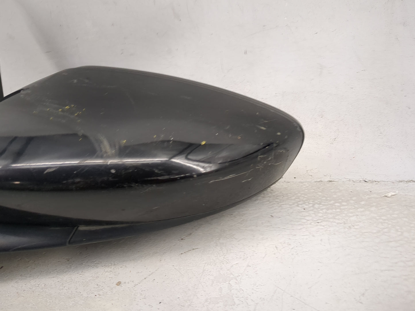 2015-2017 Chrysler 200 Driver Side View Mirror - Left Door Mirror OEM Used - Oemusedautoparts1.com
