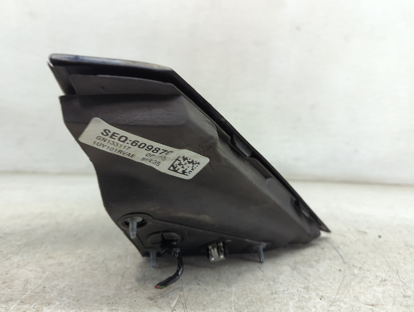 2015-2017 Chrysler 200 Passenger Side View Mirror - Right Door Mirror OEM Used - Oemusedautoparts1.com