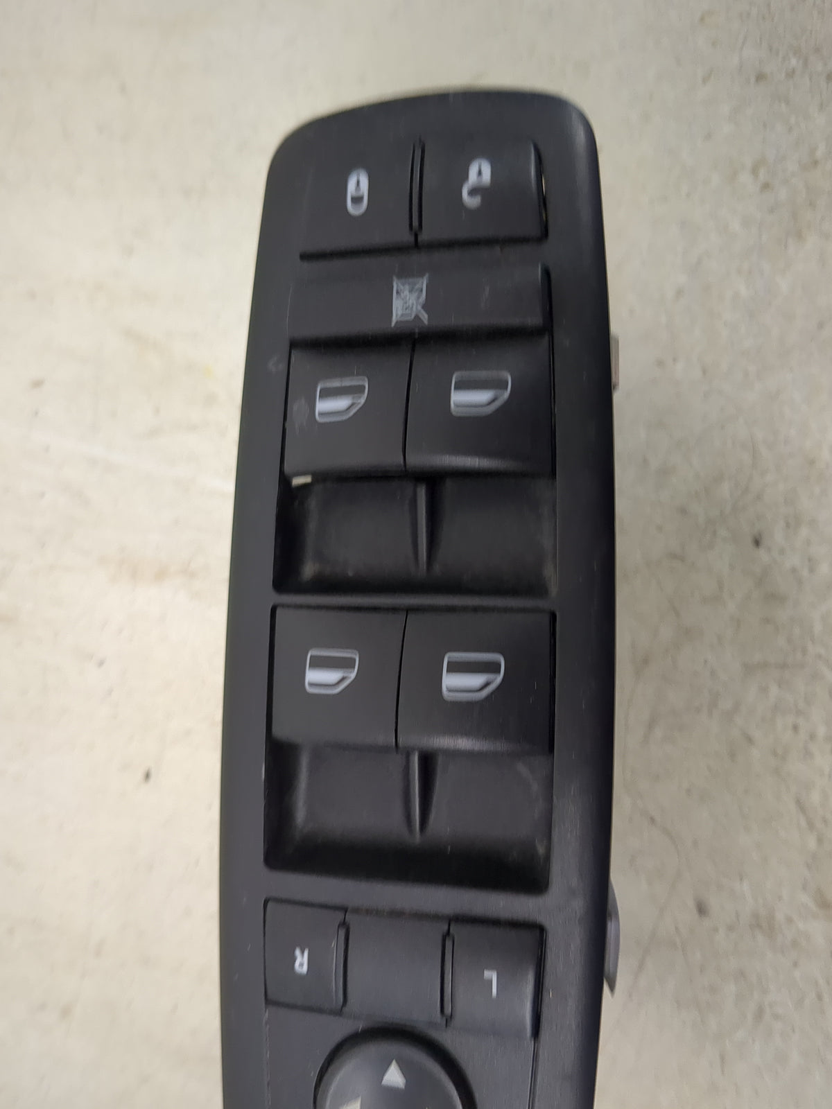 2015-2017 Chrysler 200 Master Power Window Switch Replacement Driver Side Left P/N:68271203AB 10130134 Fits OEM Used Auto Pa