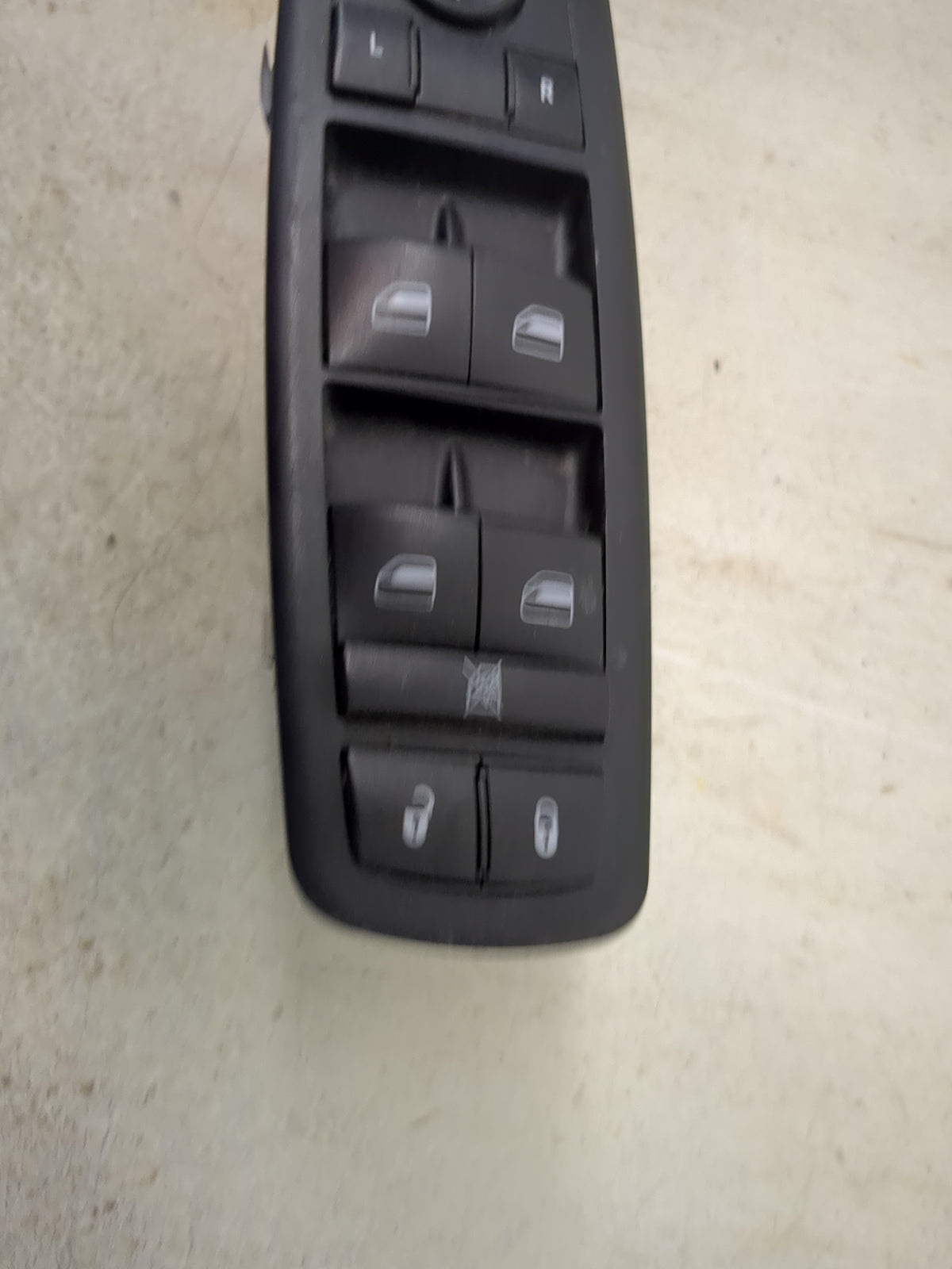 2015-2017 Chrysler 200 Master Power Window Switch Replacement Driver Side Left P/N:68271203AB 10130134 Fits OEM Used Auto Pa
